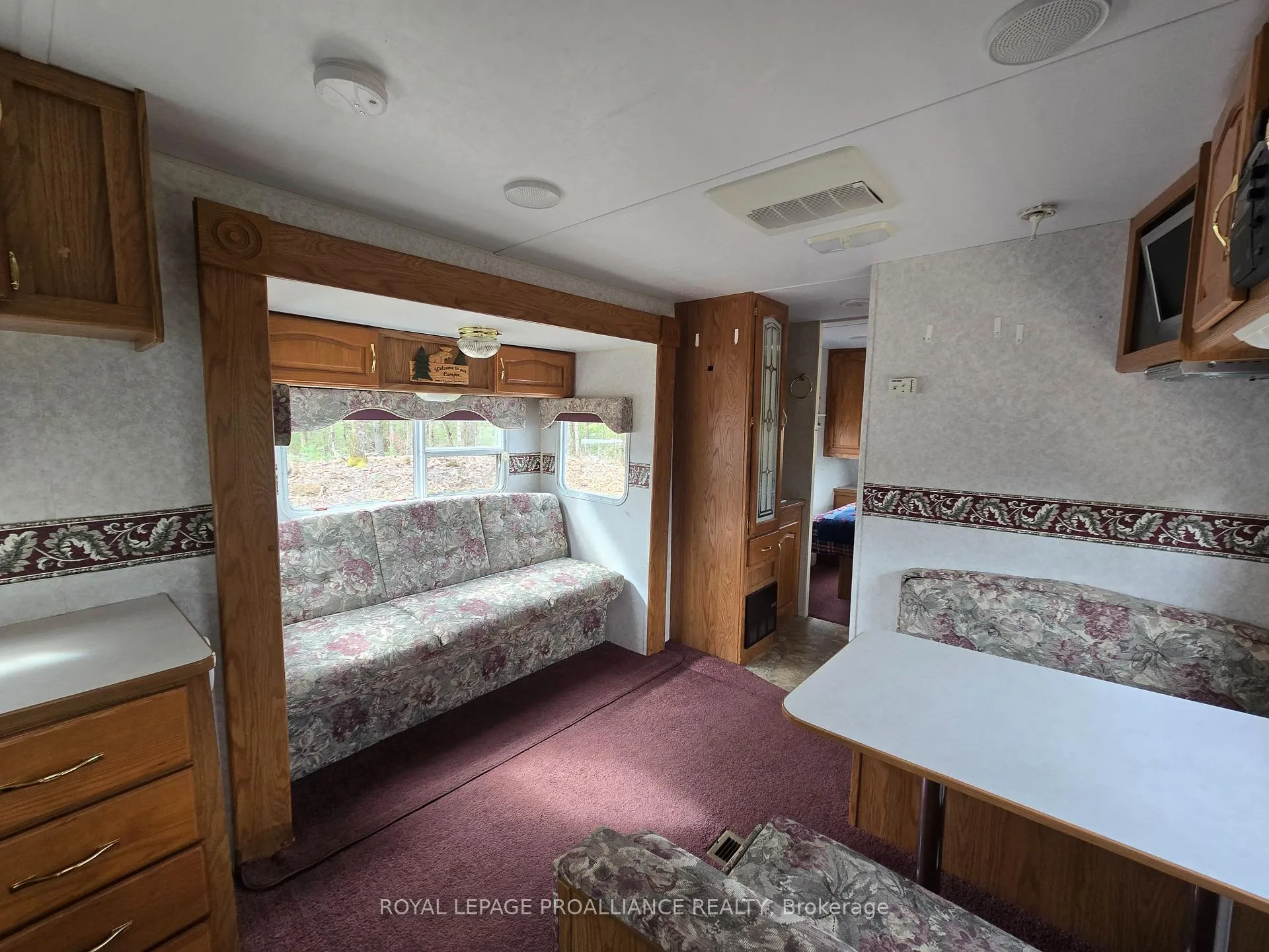 Photo 9 of 2060 Smith Road, North Frontenac, Frontenac North — HOMEH