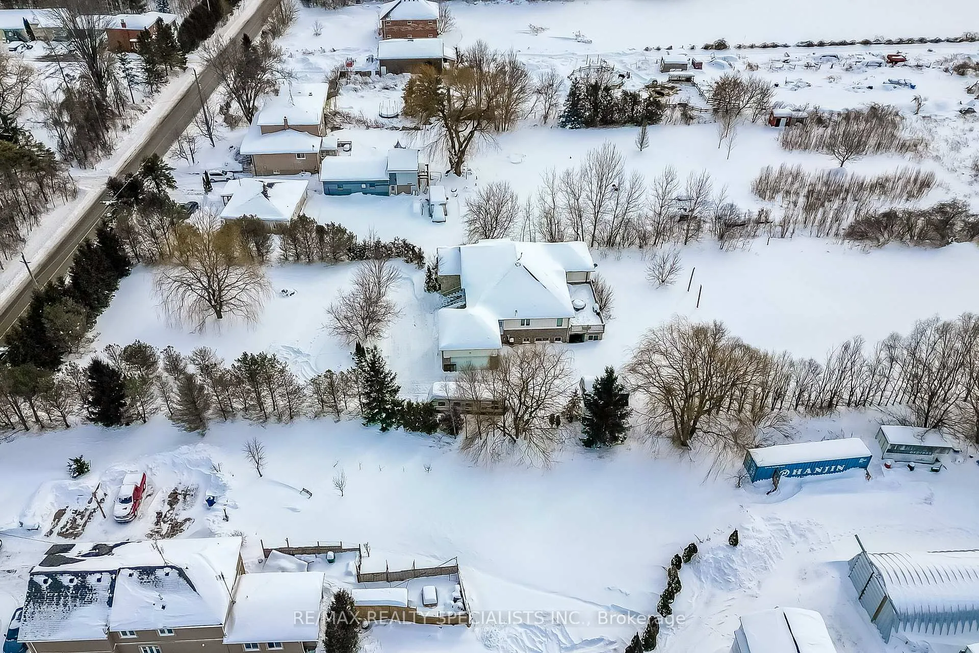 Photo 11 of 18370 Keele Street, King, Rural King — HOMEH