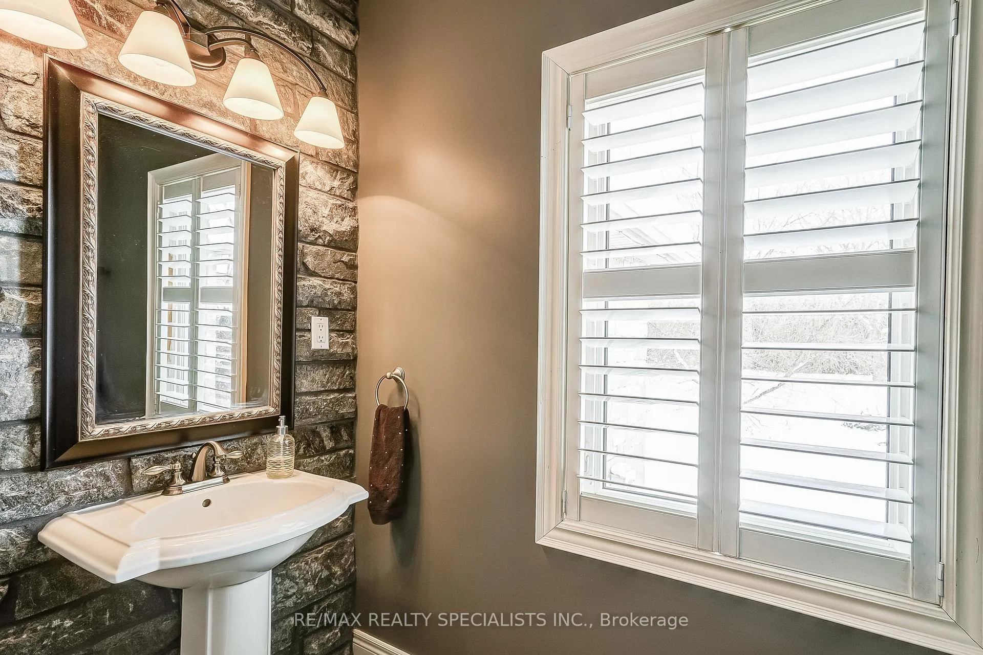 Photo 20 of 18370 Keele Street, King, Rural King — HOMEH