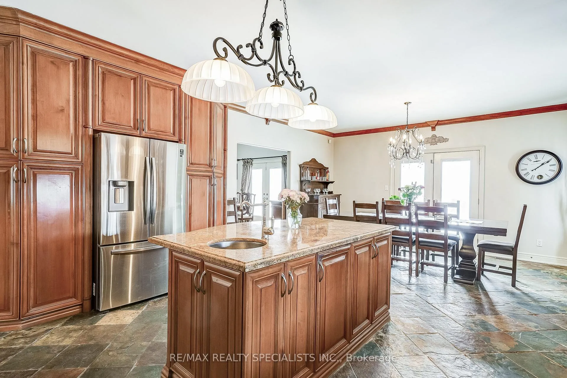 Photo 24 of 18370 Keele Street, King, Rural King — HOMEH