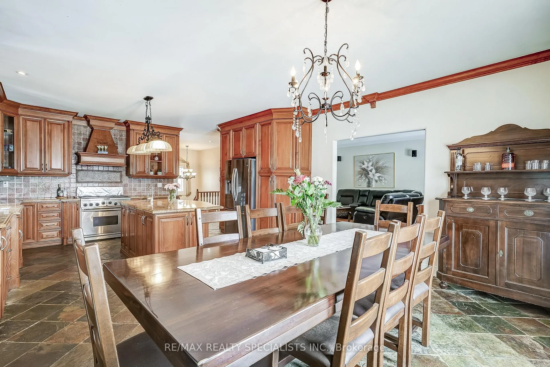 Photo 26 of 18370 Keele Street, King, Rural King — HOMEH