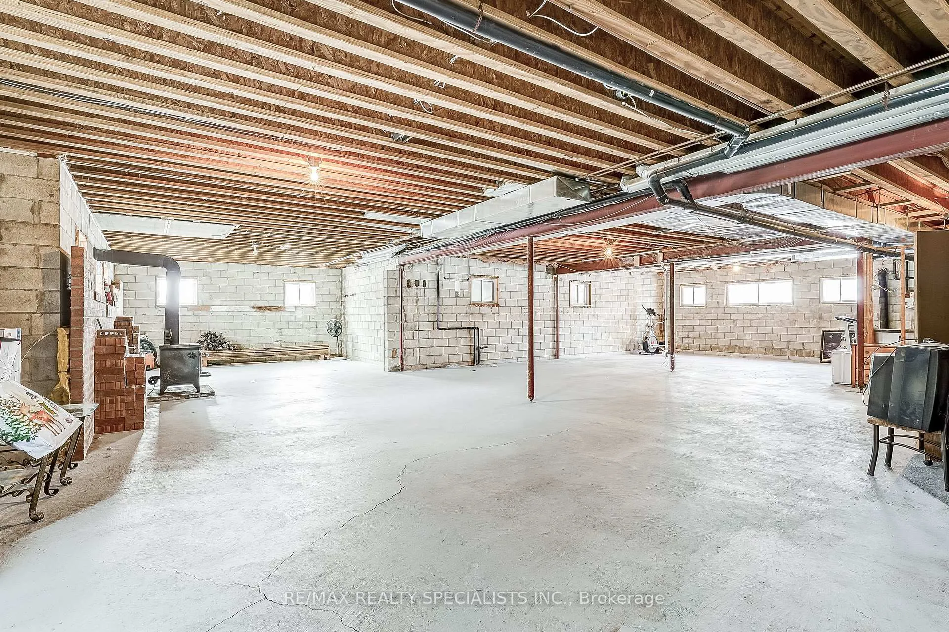 Photo 38 of 18370 Keele Street, King, Rural King — HOMEH