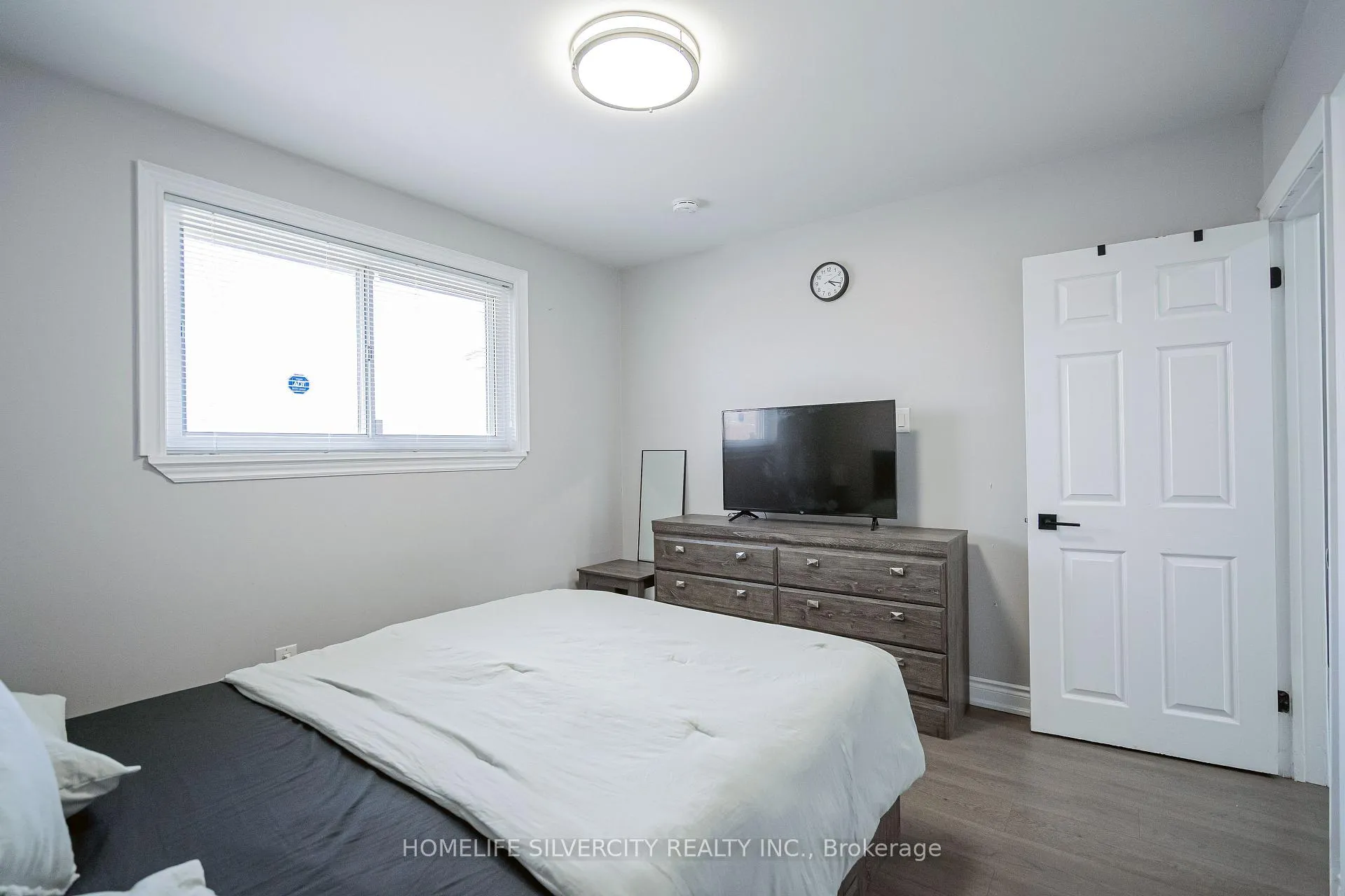 Photo 22 of 72 Brookland Drive, Brampton, Avondale — HOMEH