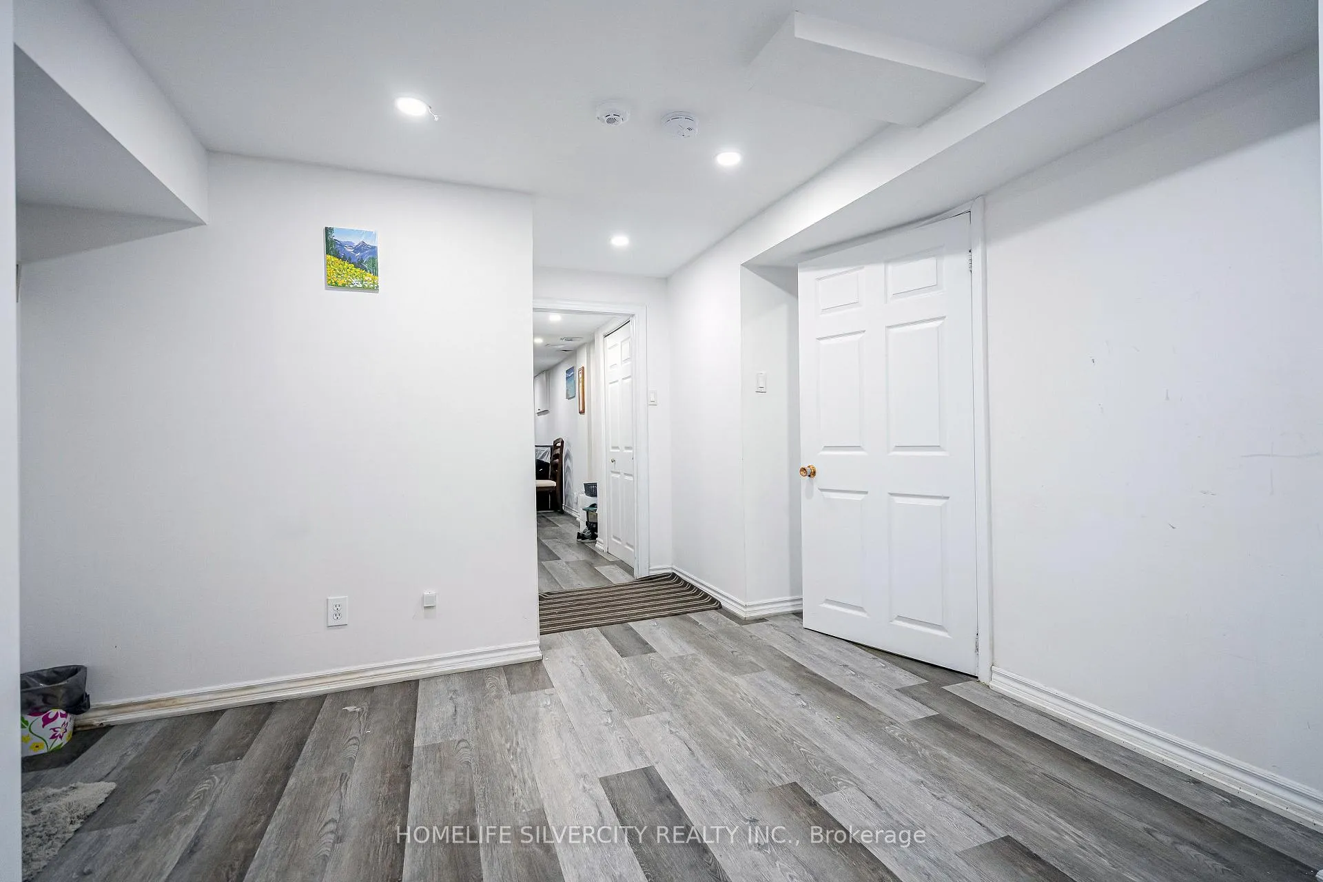 Photo 24 of 72 Brookland Drive, Brampton, Avondale — HOMEH