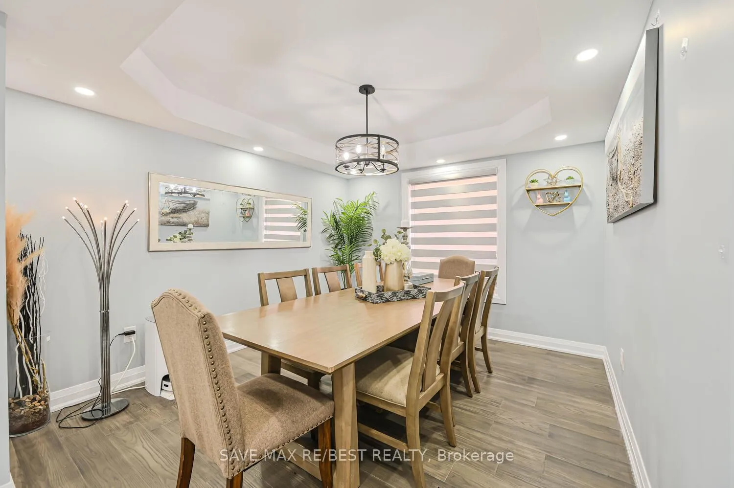 Photo 11 of 29 Baccarat Crescent, Brampton, Snelgrove — HOMEH