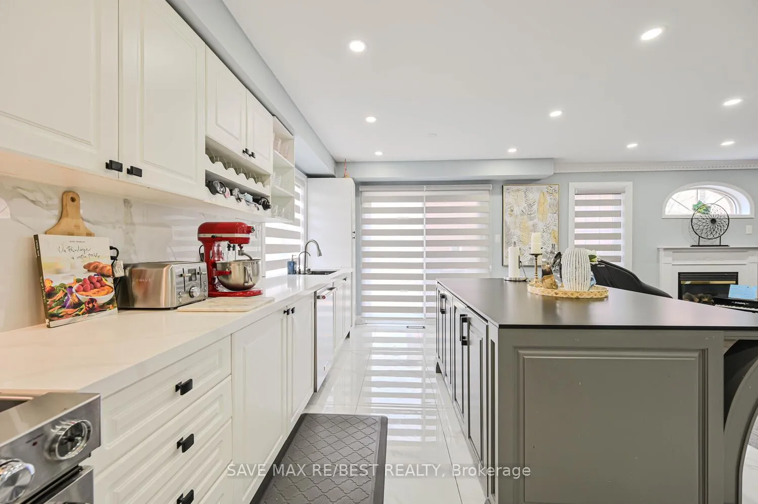 Photo 15 of 29 Baccarat Crescent, Brampton, Snelgrove — HOMEH