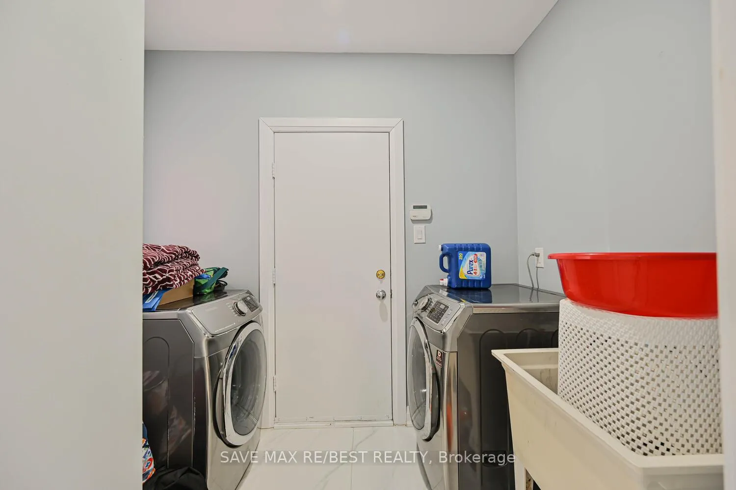 Photo 22 of 29 Baccarat Crescent, Brampton, Snelgrove — HOMEH