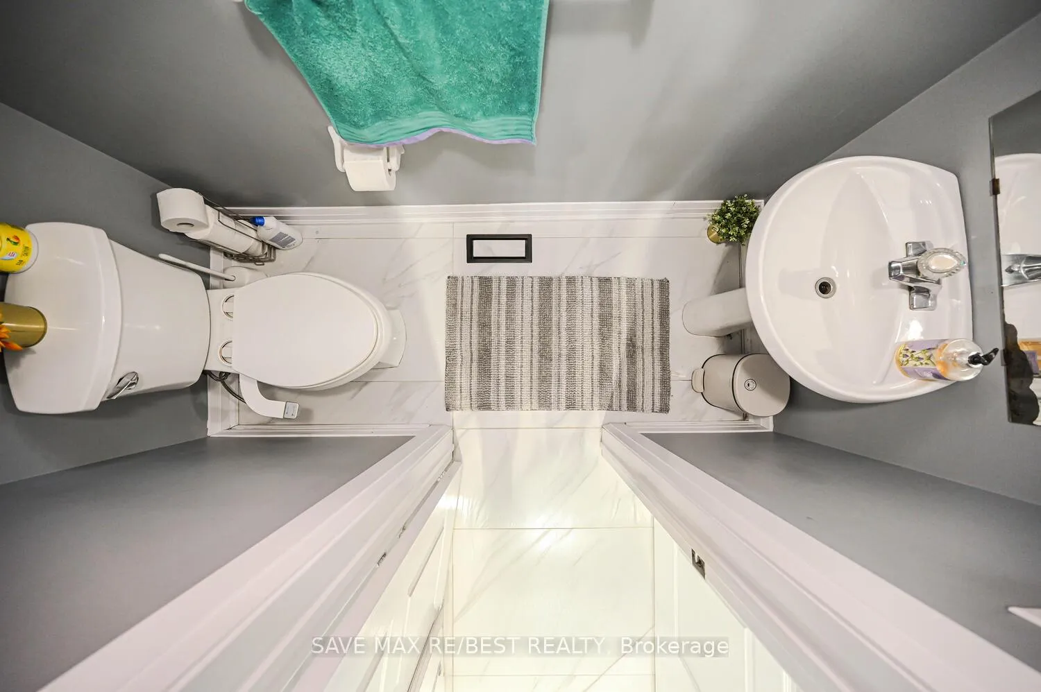 Photo 23 of 29 Baccarat Crescent, Brampton, Snelgrove — HOMEH