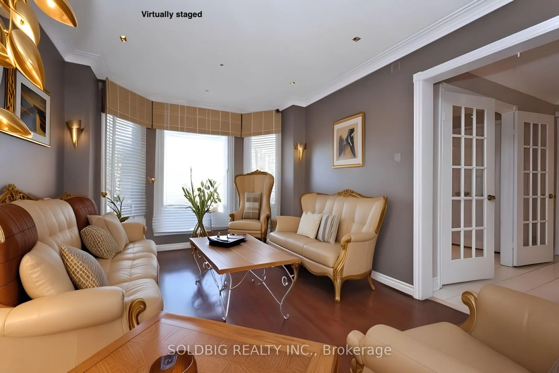 Photo 3 of 156 Forest Drive, Vaughan, West Woodbridge — HOMEH