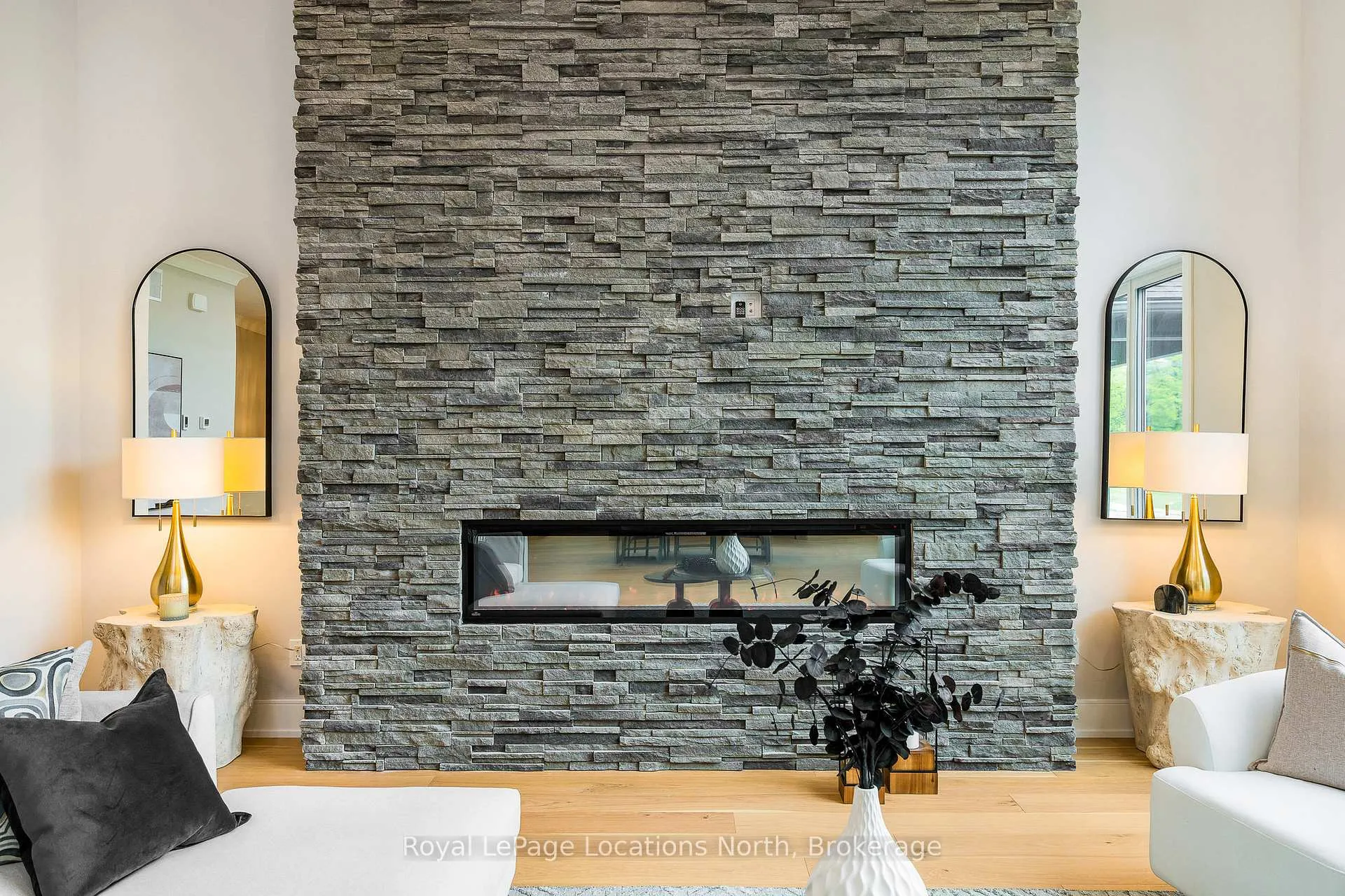 Photo 17 of 30 Hilton Lane, Meaford — HOMEH
