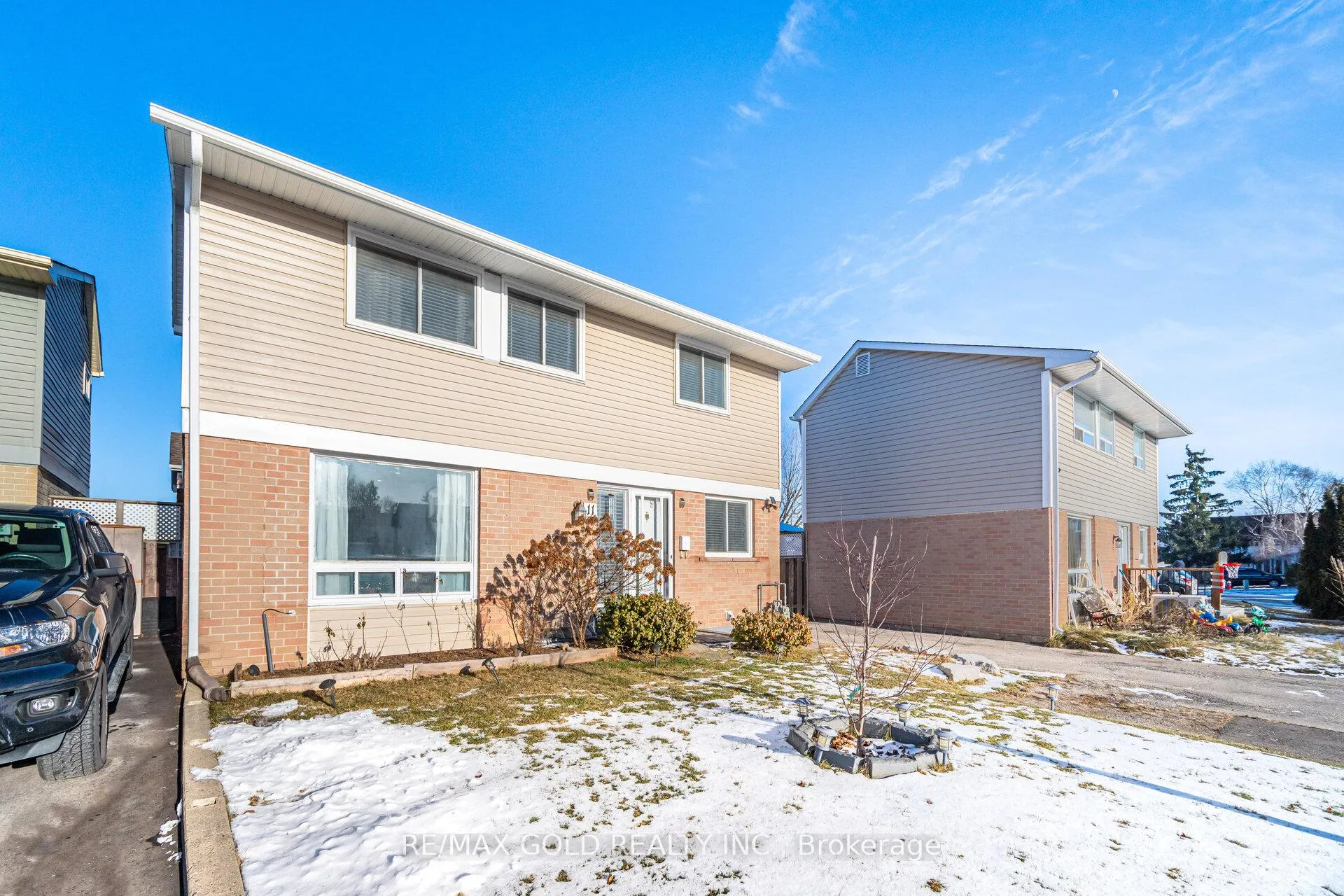 Photo 3 of 11 Horatio Court, Brampton, Central Park — HOMEH