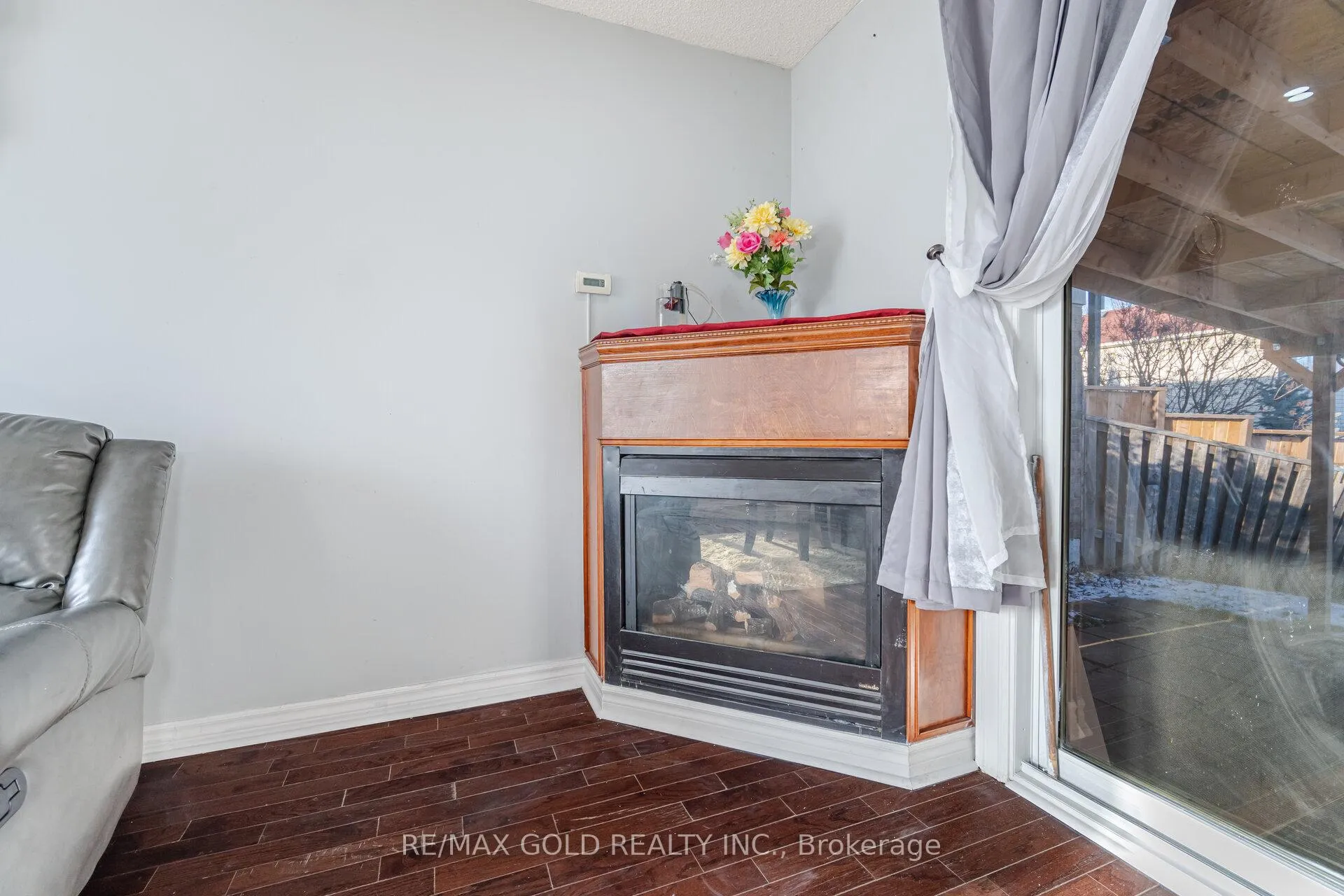 Photo 8 of 11 Horatio Court, Brampton, Central Park — HOMEH