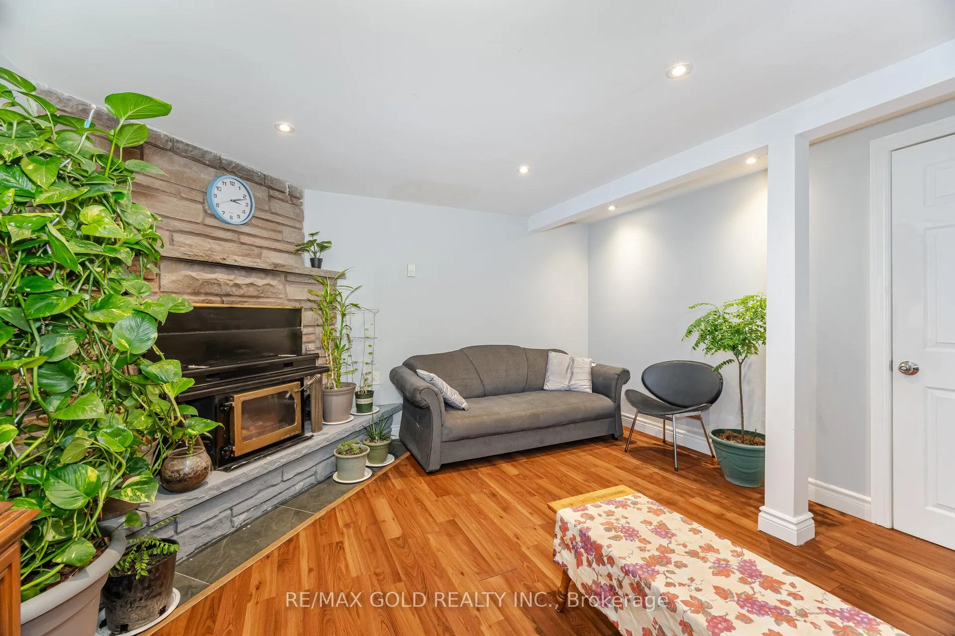 Photo 29 of 11 Horatio Court, Brampton, Central Park — HOMEH