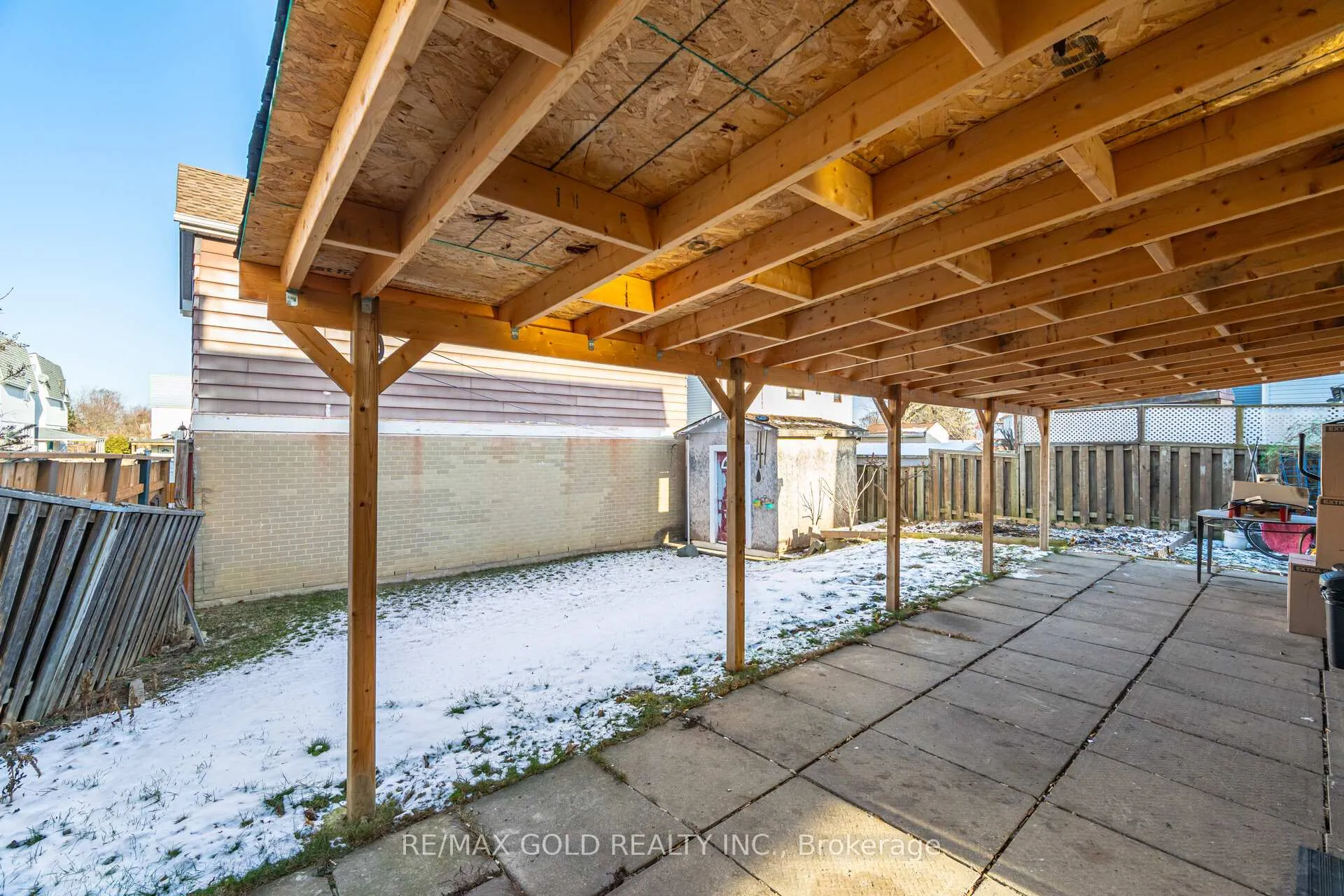 Photo 33 of 11 Horatio Court, Brampton, Central Park — HOMEH