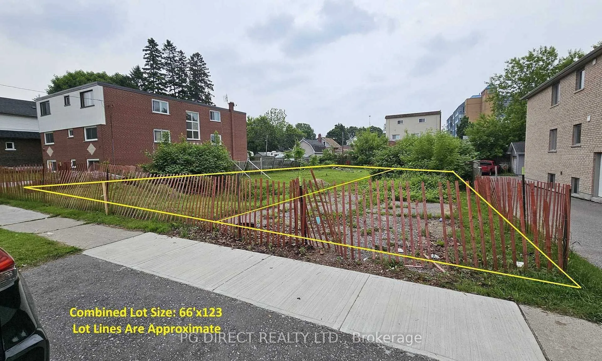 Photo 3 of 103 Elgin Street W, Oshawa, O'Neill — HOMEH