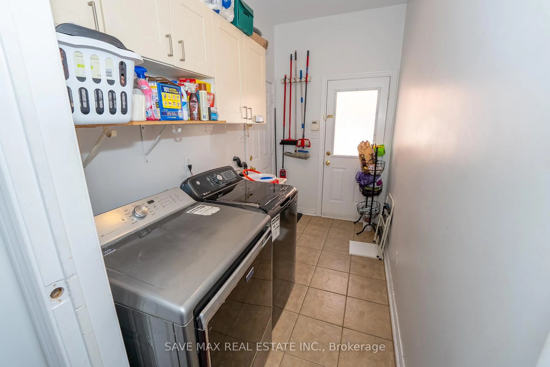 Photo 16 of 17 Charger Lane, Brampton, Fletcher's Meadow — HOMEH