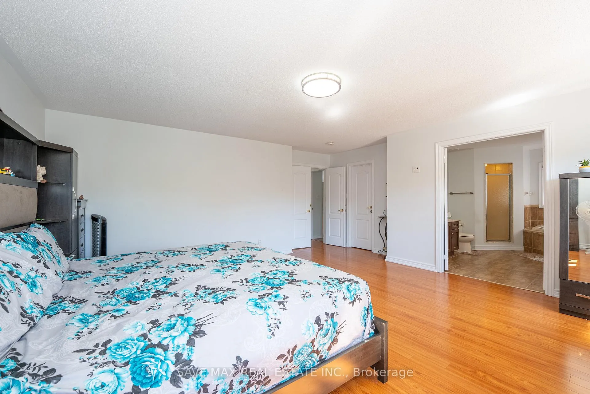 Photo 20 of 17 Charger Lane, Brampton, Fletcher's Meadow — HOMEH