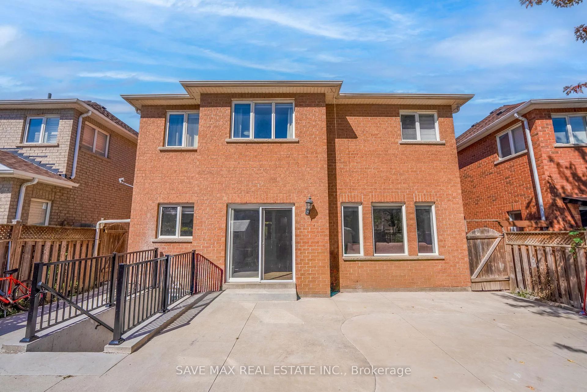 Photo 49 of 17 Charger Lane, Brampton, Fletcher's Meadow — HOMEH