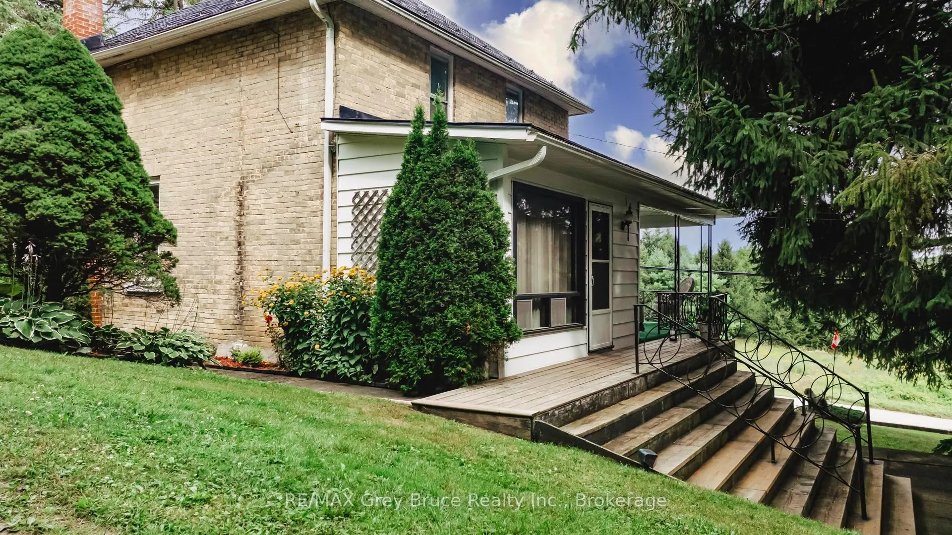 Photo 5 of 500064 Grey Road 12, West Grey — HOMEH