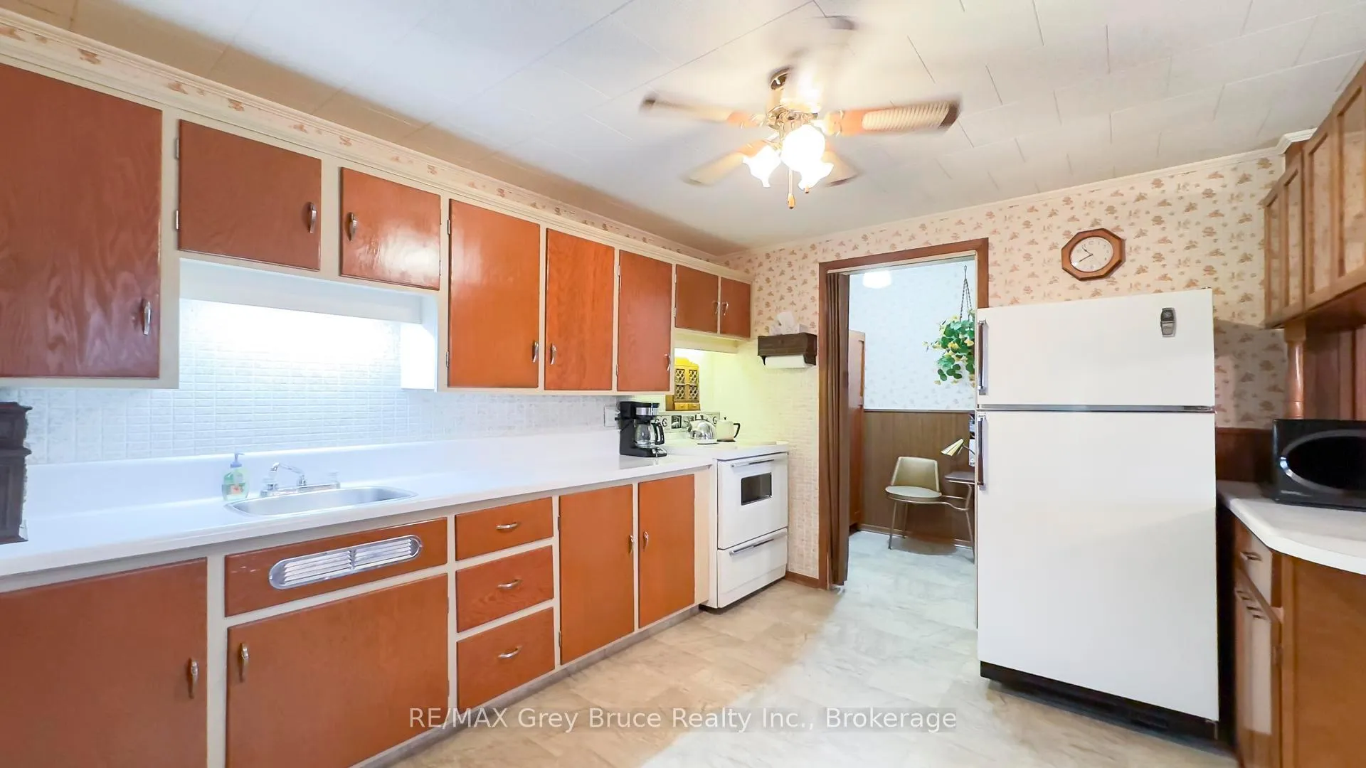 Photo 12 of 500064 Grey Road 12, West Grey — HOMEH