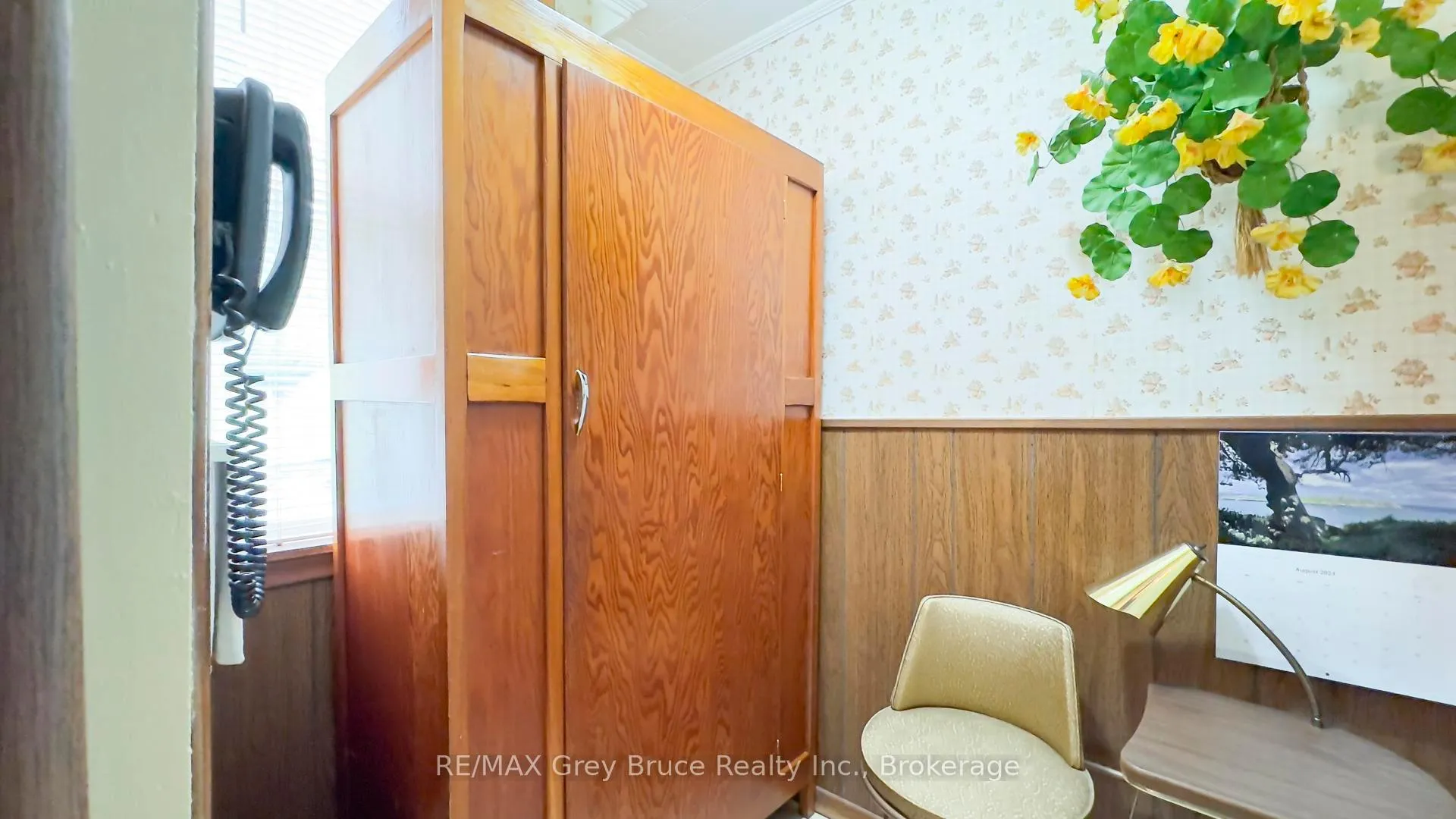 Photo 14 of 500064 Grey Road 12, West Grey — HOMEH