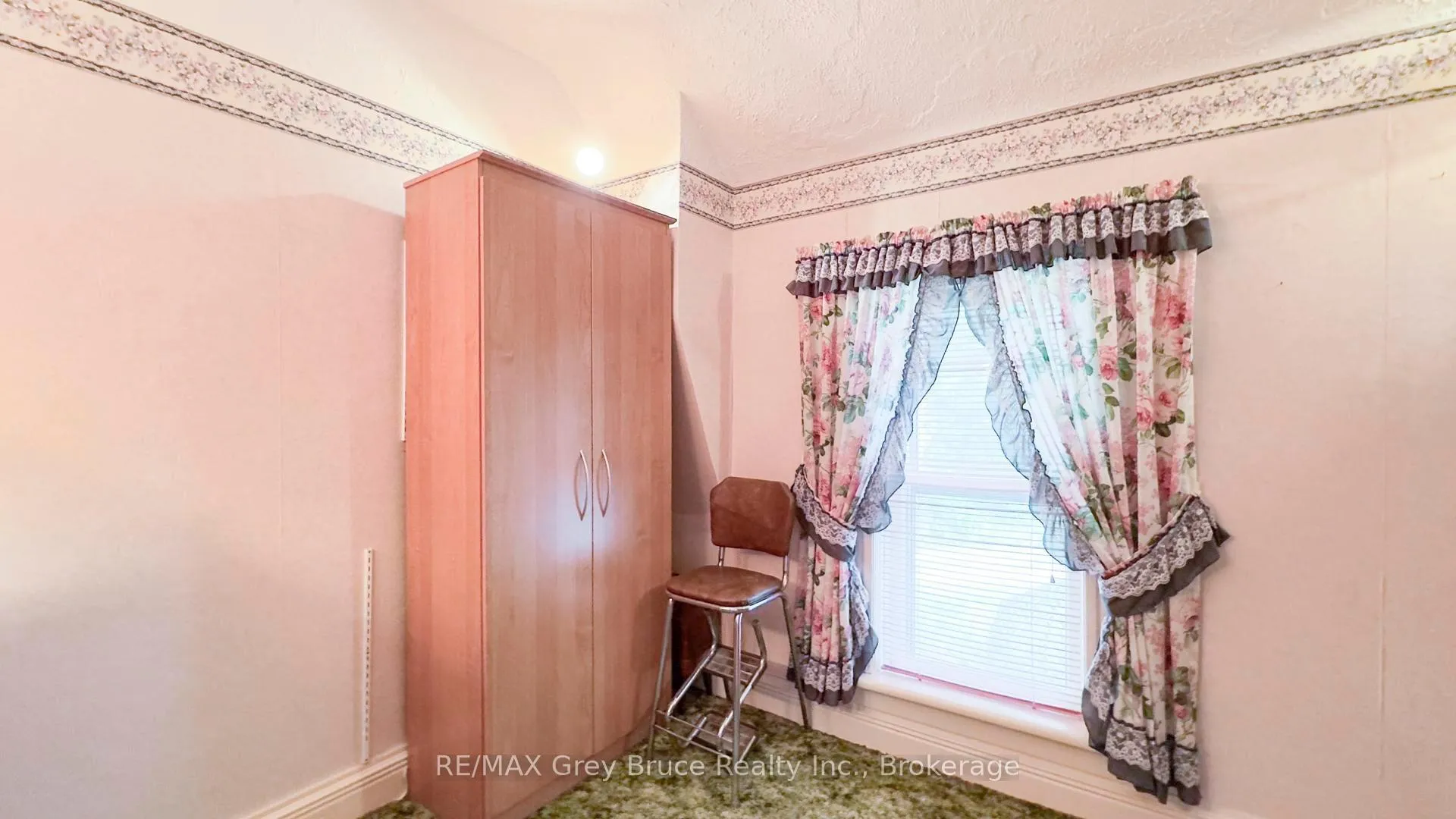 Photo 30 of 500064 Grey Road 12, West Grey — HOMEH