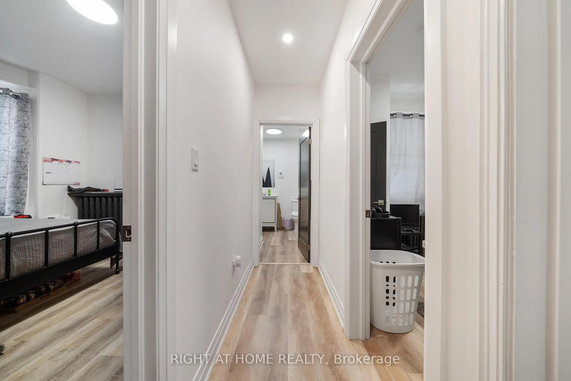 Photo 16 of 132 Holton Avenue S, Hamilton, St. Clair — HOMEH