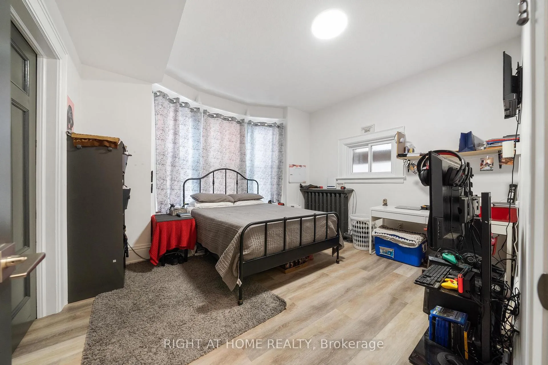 Photo 17 of 132 Holton Avenue S, Hamilton, St. Clair — HOMEH