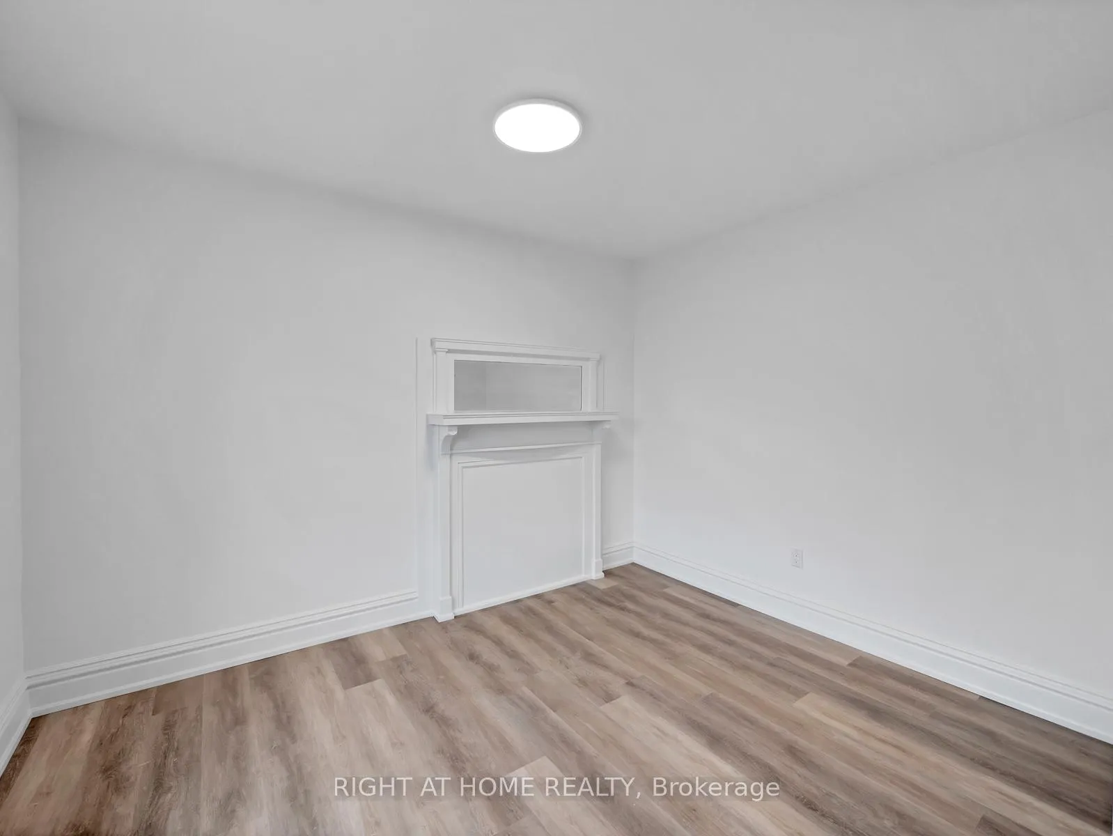 Photo 31 of 132 Holton Avenue S, Hamilton, St. Clair — HOMEH