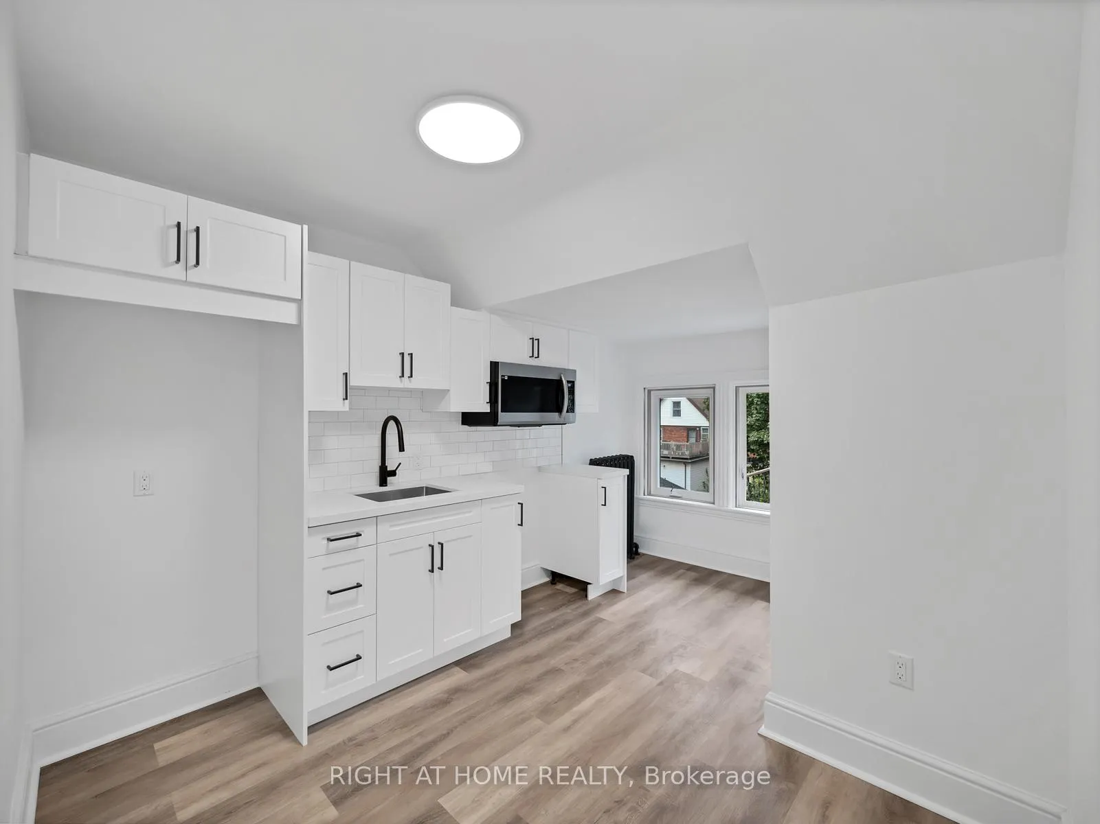 Photo 38 of 132 Holton Avenue S, Hamilton, St. Clair — HOMEH