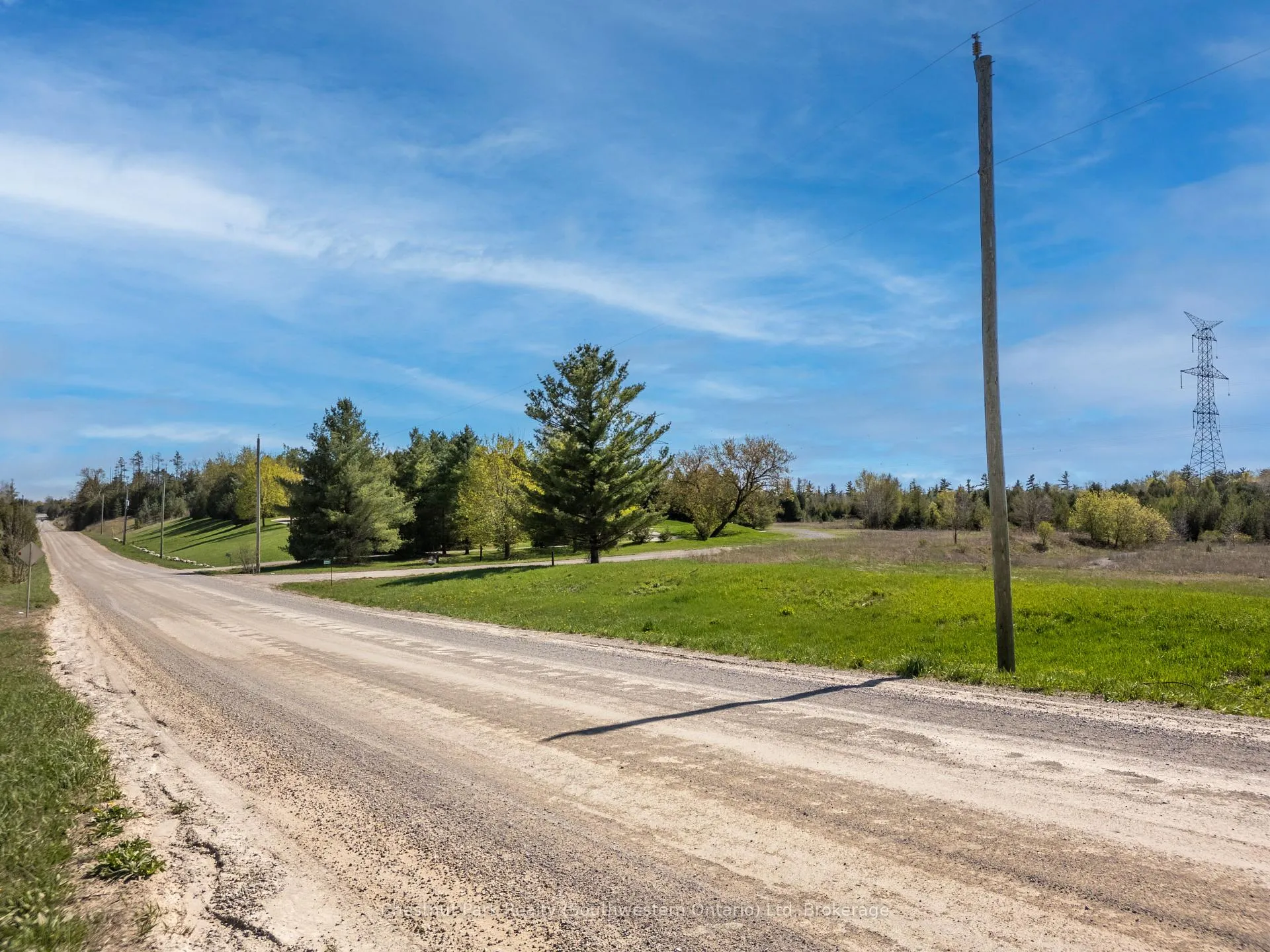 Photo 10 of 3996 Concession 7 Road, Puslinch, Morriston — HOMEH