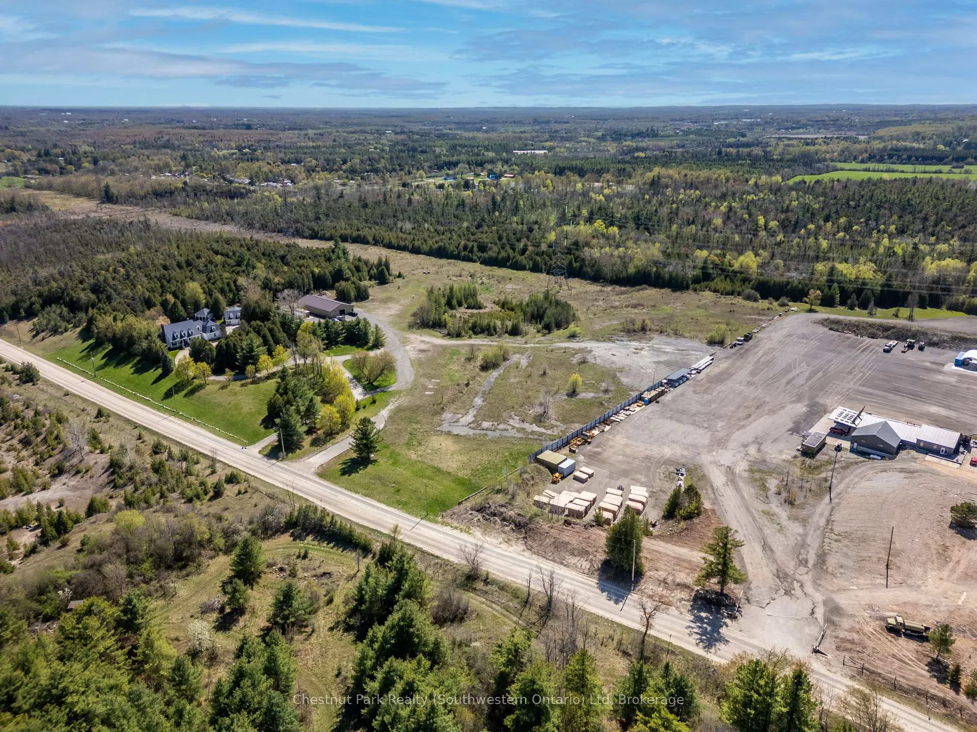 Photo 19 of 3996 Concession 7 Road, Puslinch, Morriston — HOMEH