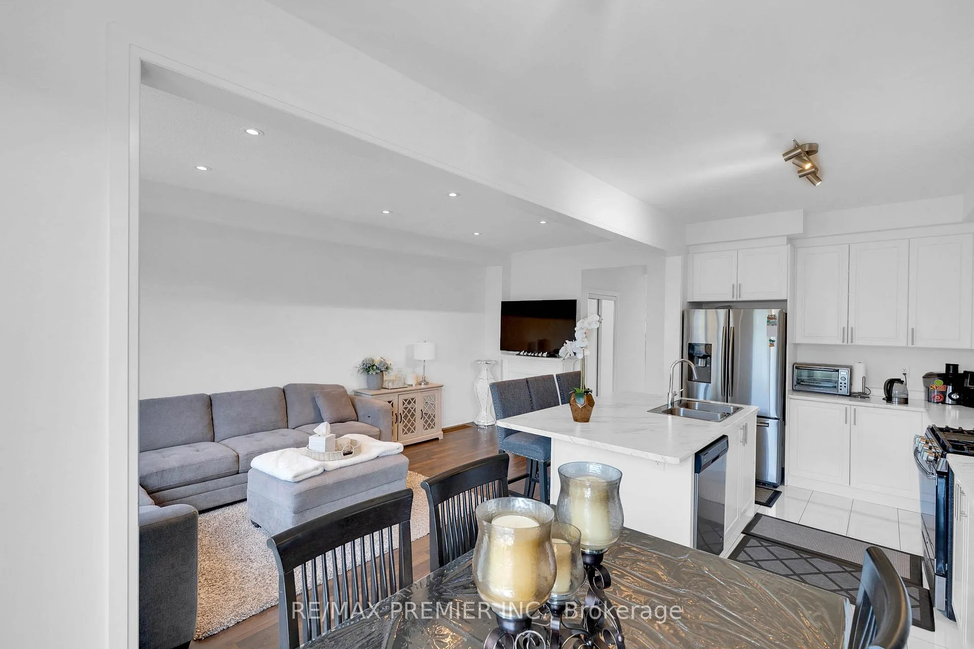 Photo 16 of 87 Casserley Crescent, New Tecumseth, Tottenham — HOMEH