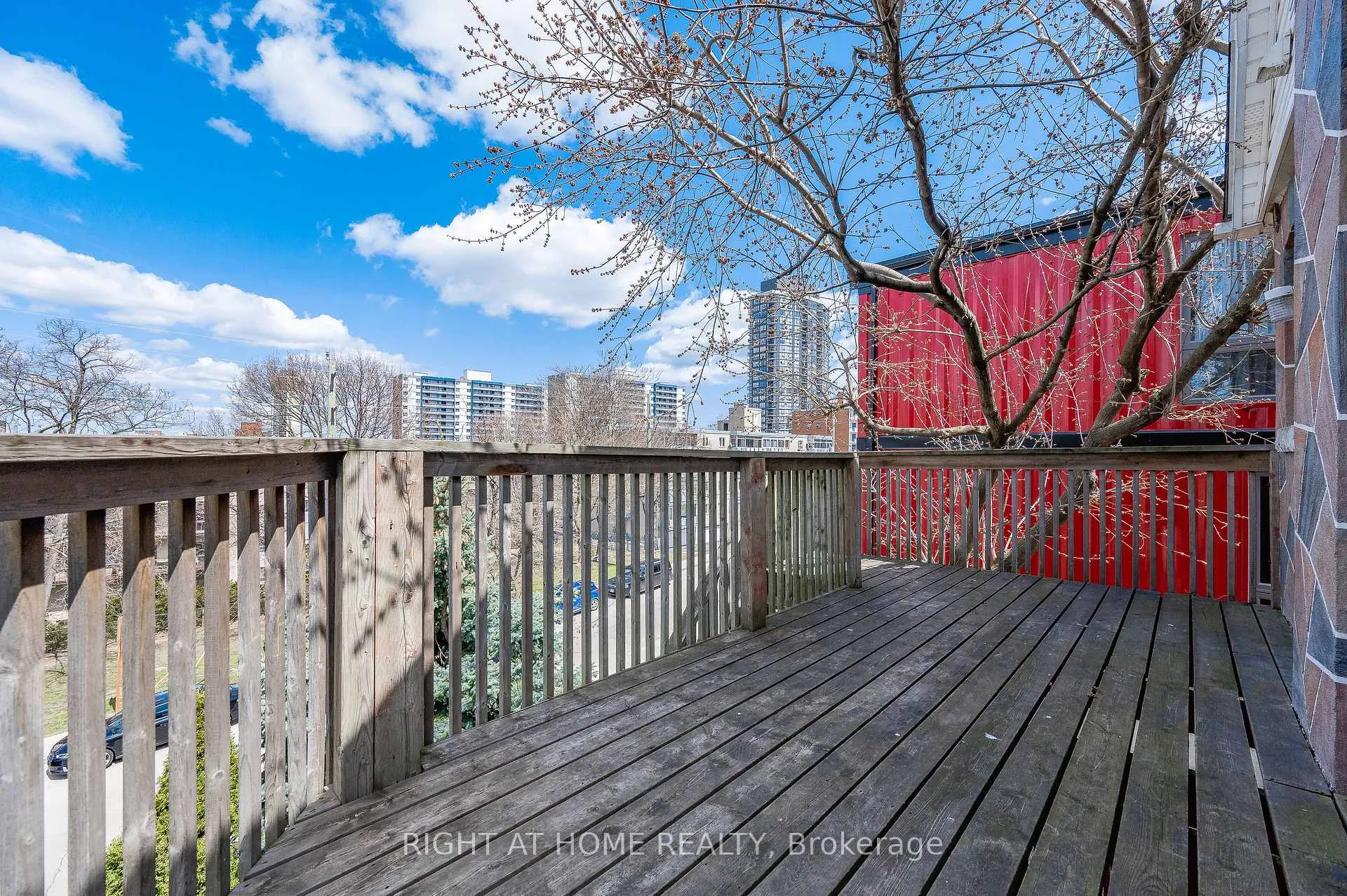 Photo 34 of 1 Arkledun Avenue, Hamilton, Corktown — HOMEH