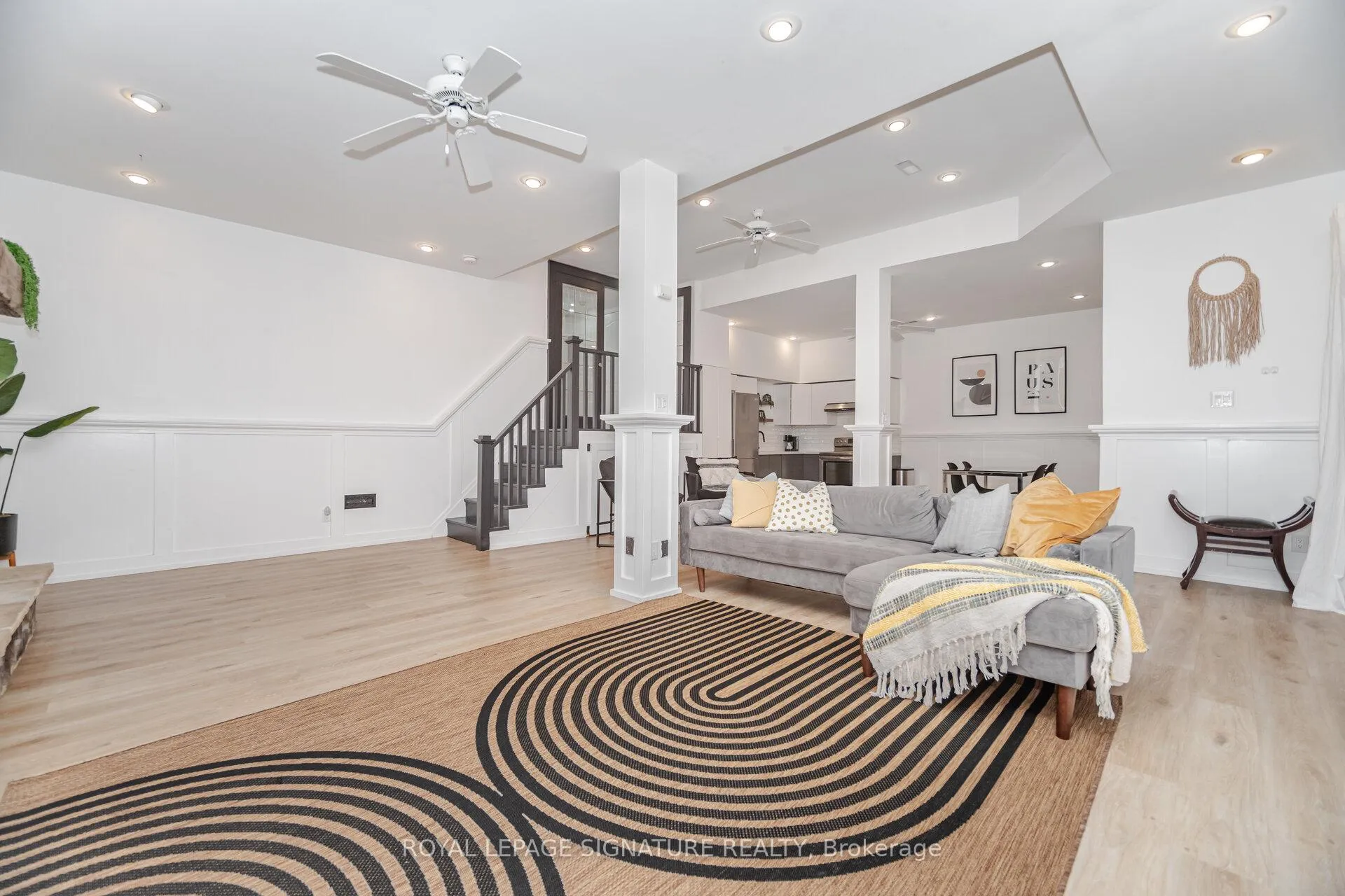 Photo 33 of 51 Kenpark Avenue, Brampton, Snelgrove — HOMEH