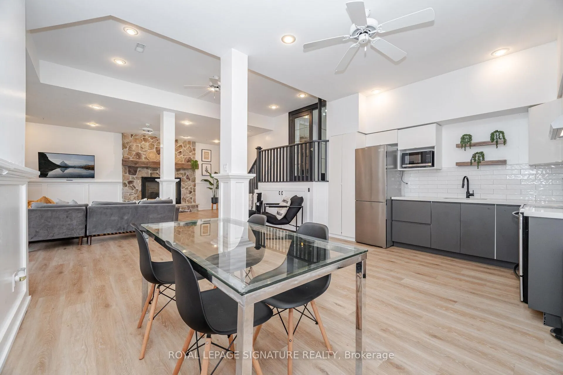 Photo 34 of 51 Kenpark Avenue, Brampton, Snelgrove — HOMEH