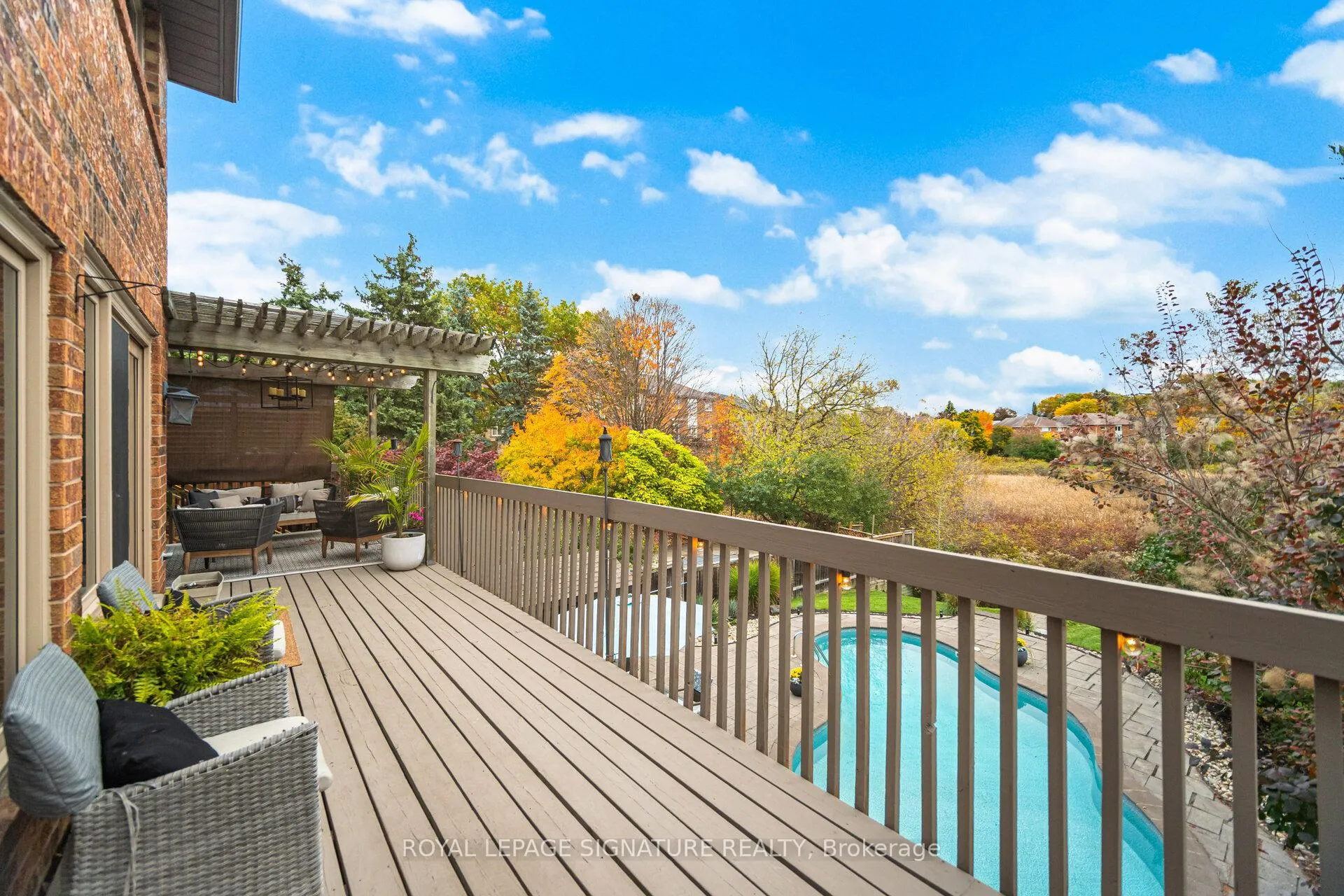 Photo 38 of 51 Kenpark Avenue, Brampton, Snelgrove — HOMEH