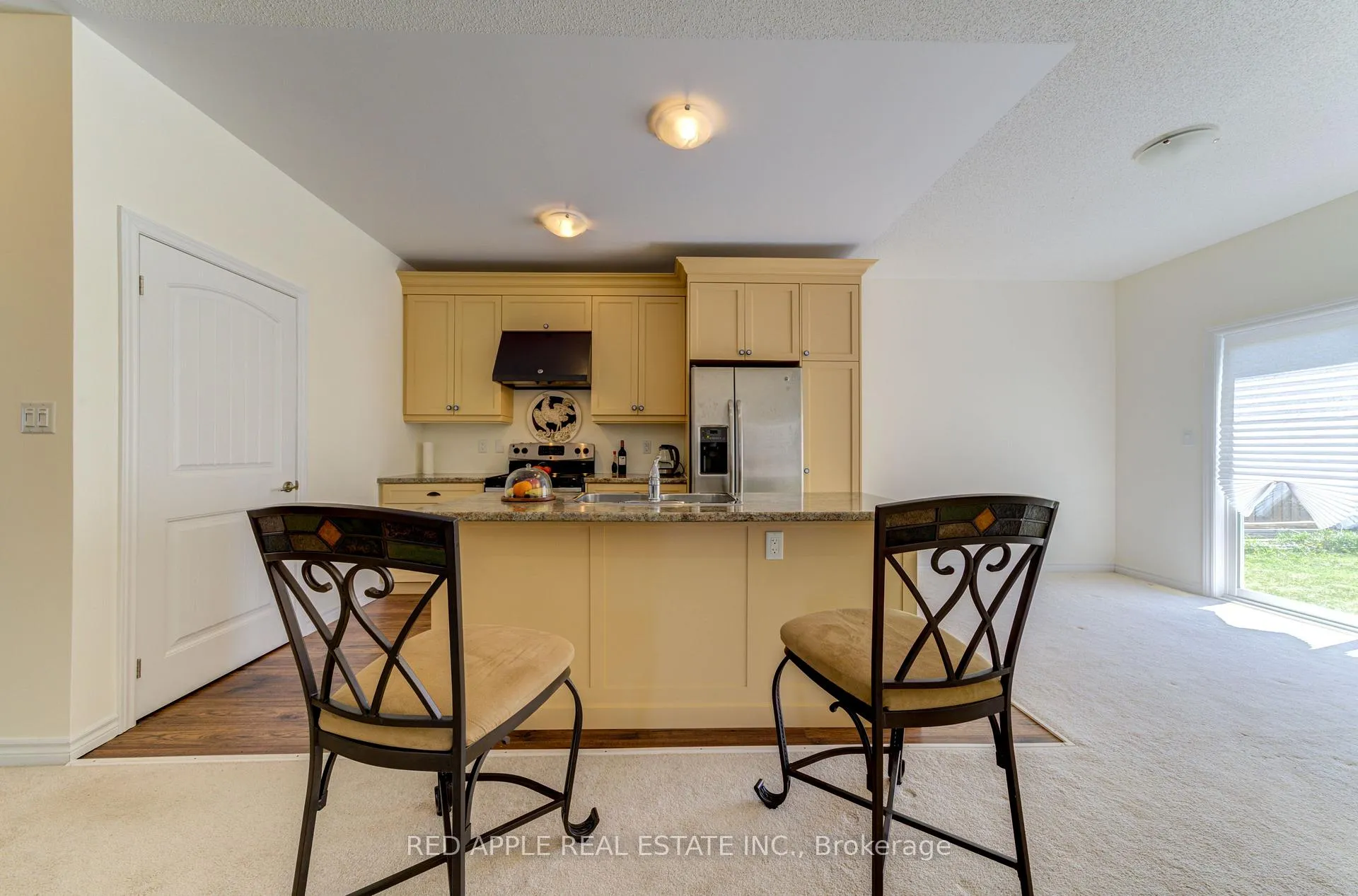 Photo 7 of 5 Beverly Street, Springwater, Elmvale — HOMEH