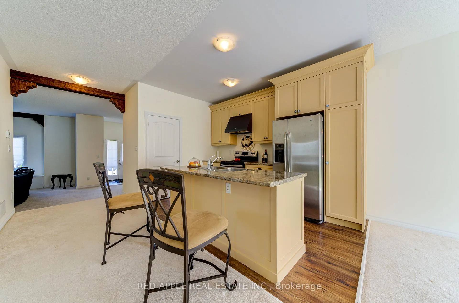 Photo 8 of 5 Beverly Street, Springwater, Elmvale — HOMEH