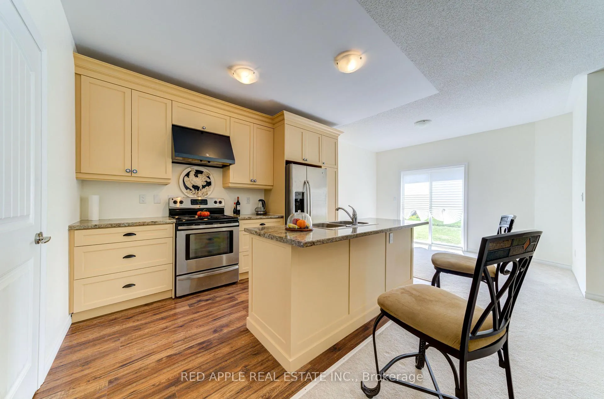 Photo 9 of 5 Beverly Street, Springwater, Elmvale — HOMEH