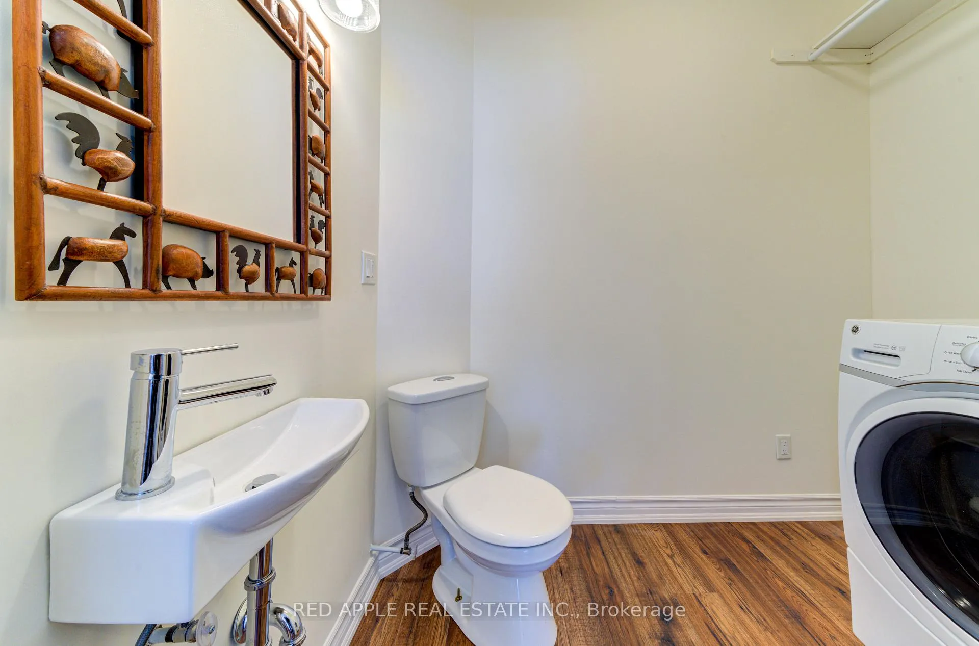 Photo 14 of 5 Beverly Street, Springwater, Elmvale — HOMEH
