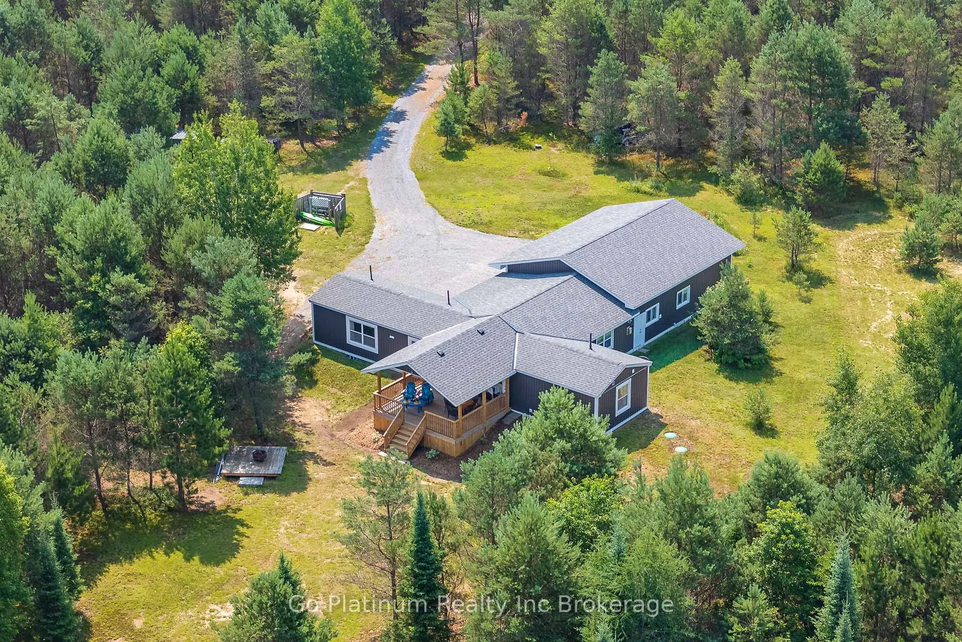 Photo 3 of 889 Sand Hill Road, Joly — HOMEH