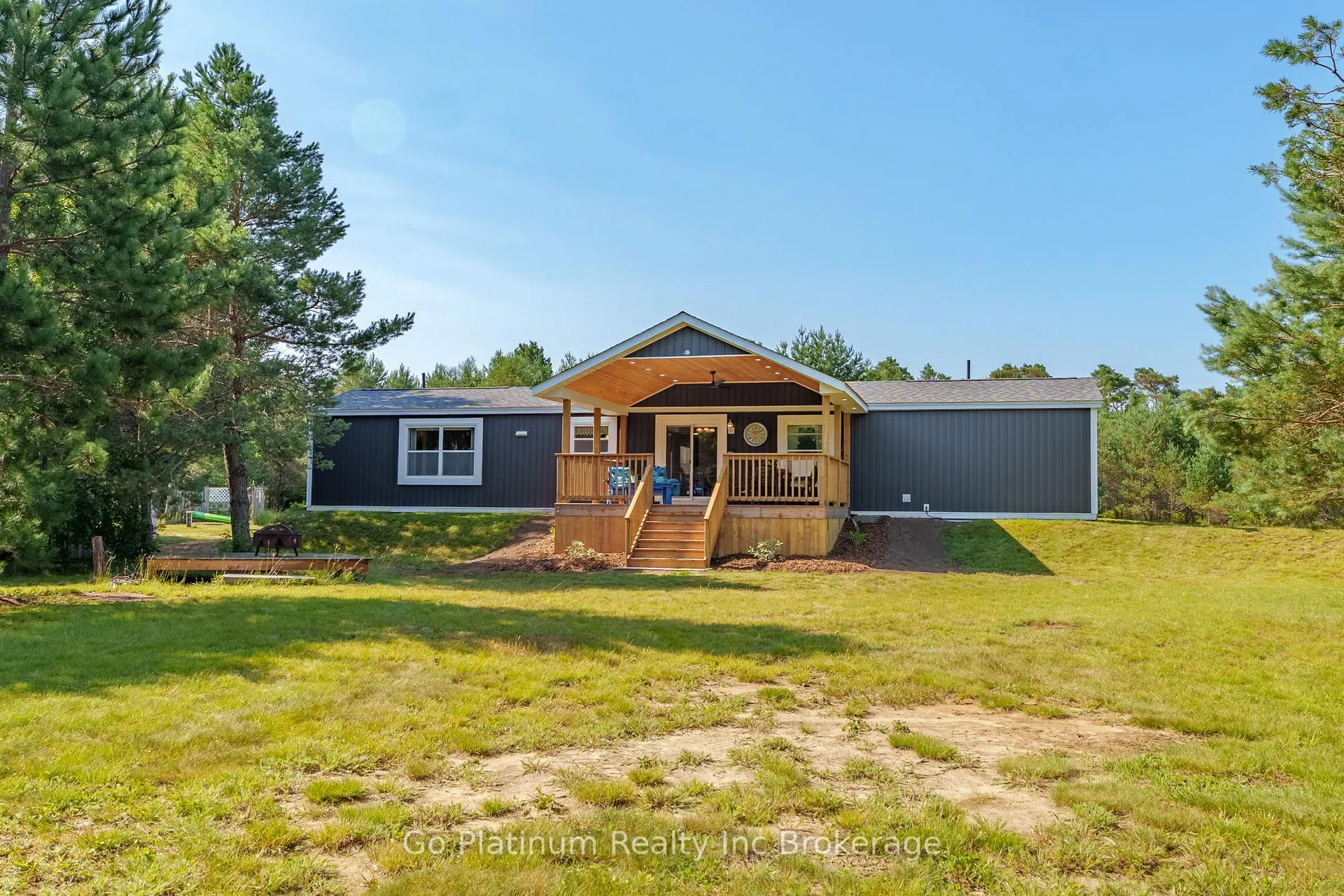 Photo 10 of 889 Sand Hill Road, Joly — HOMEH