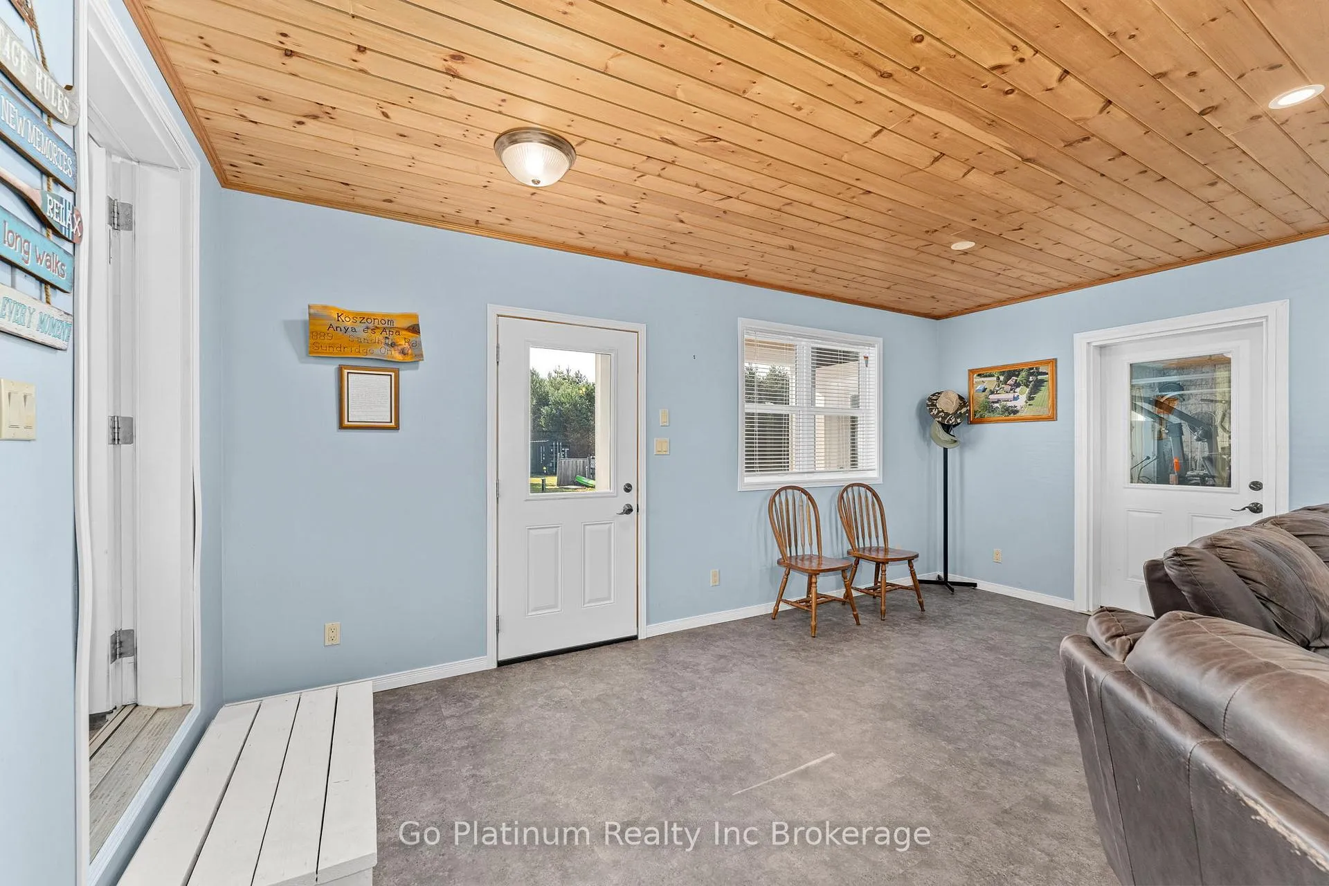 Photo 16 of 889 Sand Hill Road, Joly — HOMEH