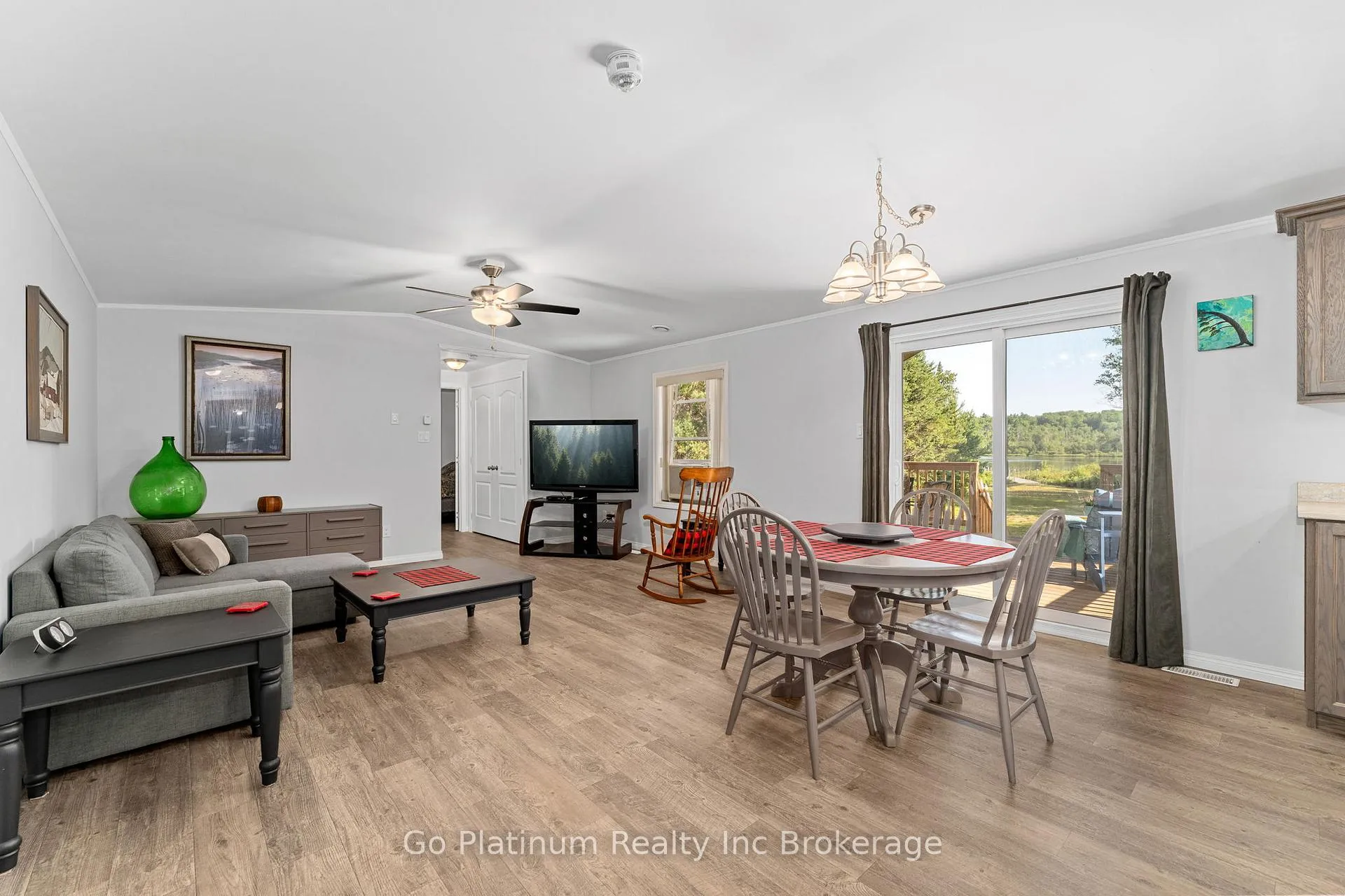 Photo 19 of 889 Sand Hill Road, Joly — HOMEH