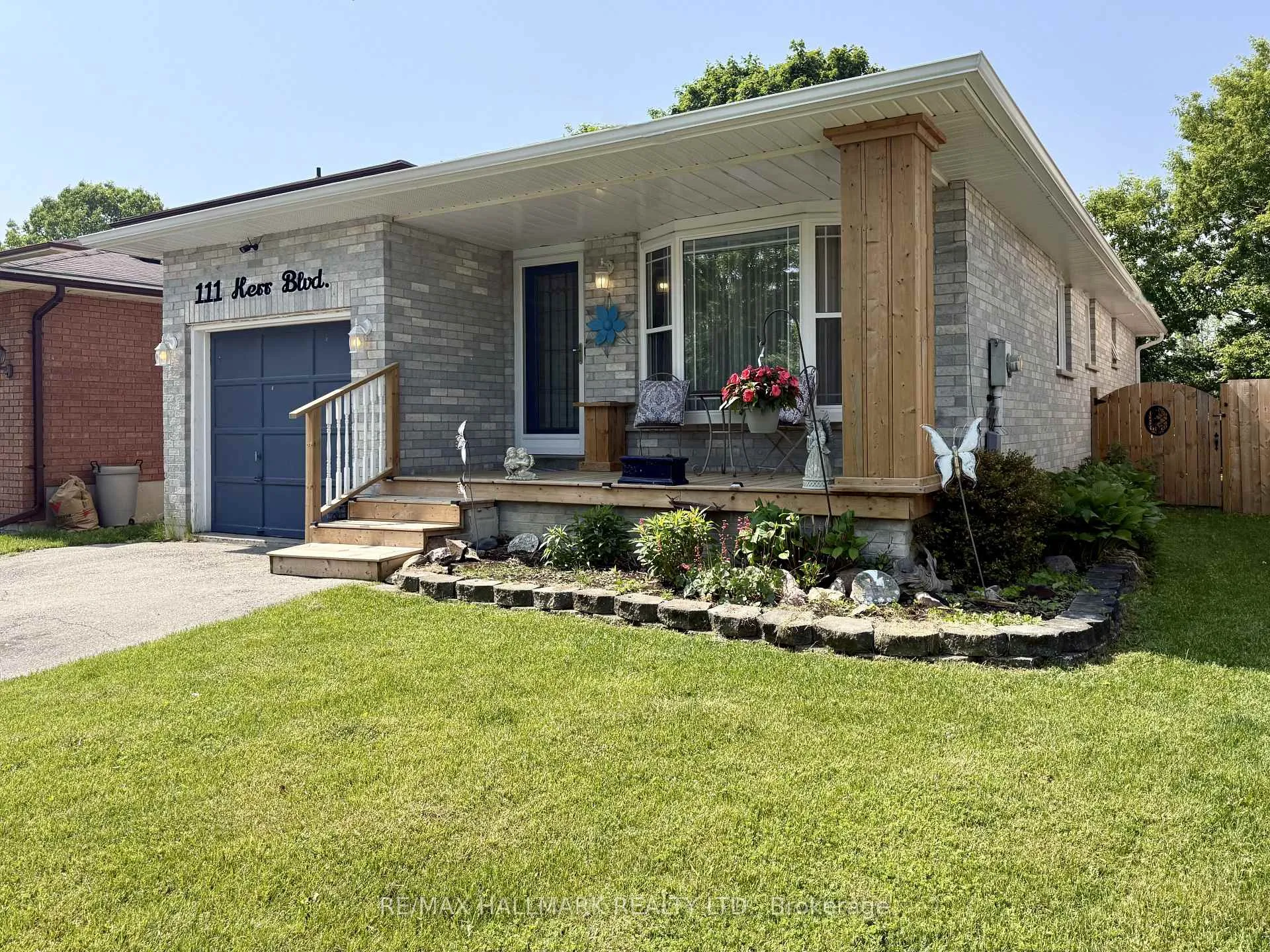 Photo 1 of 111 Kerr Boulevard, New Tecumseth, Alliston — HOMEH