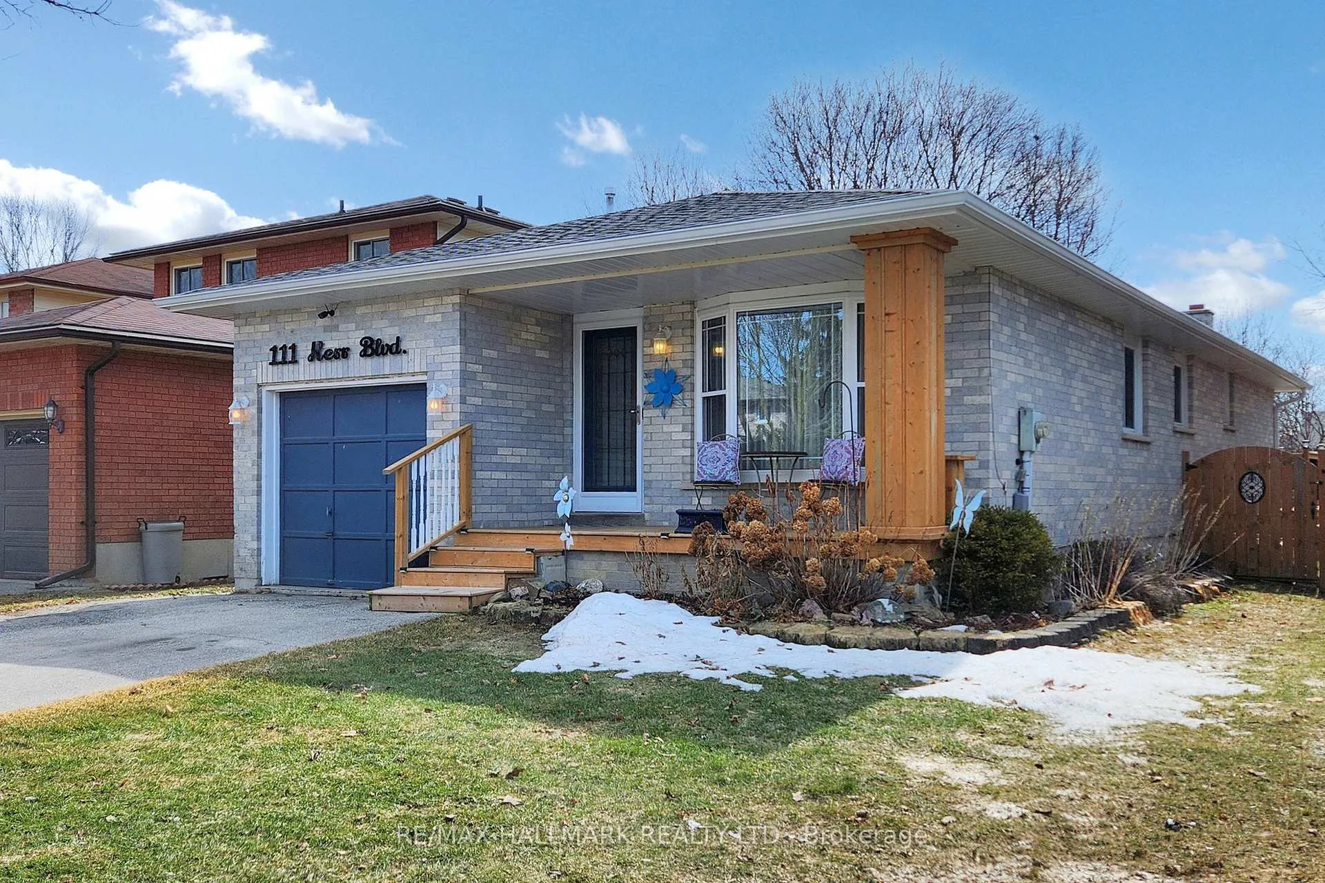 Photo 4 of 111 Kerr Boulevard, New Tecumseth, Alliston — HOMEH