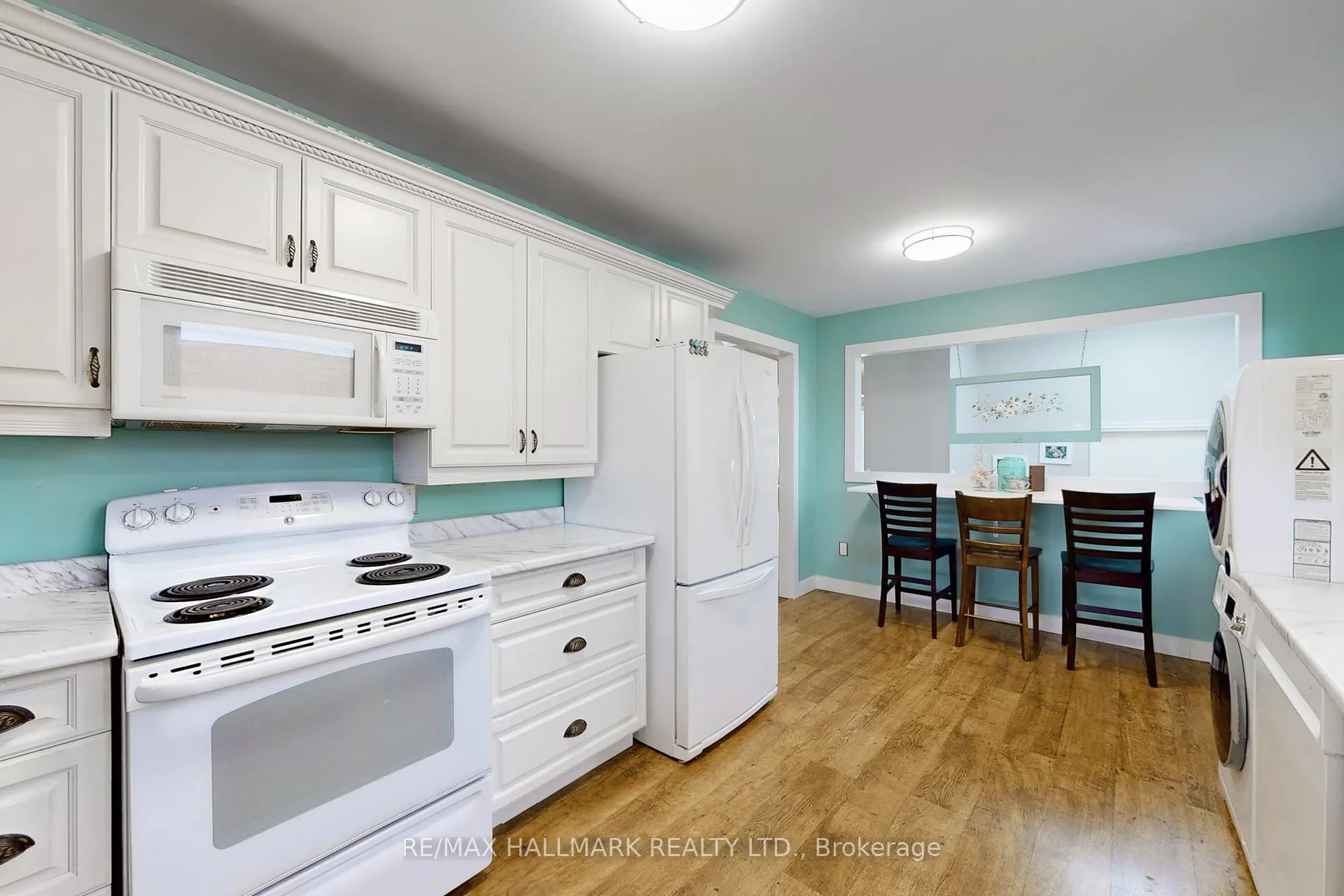 Photo 9 of 111 Kerr Boulevard, New Tecumseth, Alliston — HOMEH