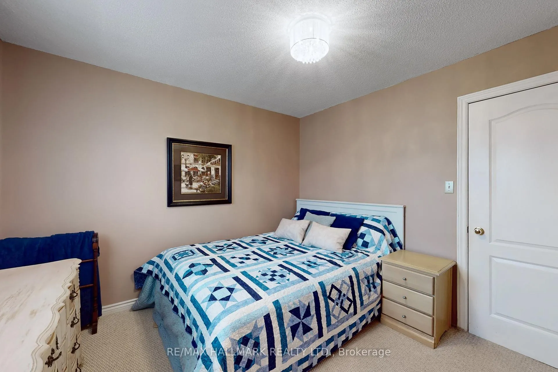 Photo 20 of 111 Kerr Boulevard, New Tecumseth, Alliston — HOMEH