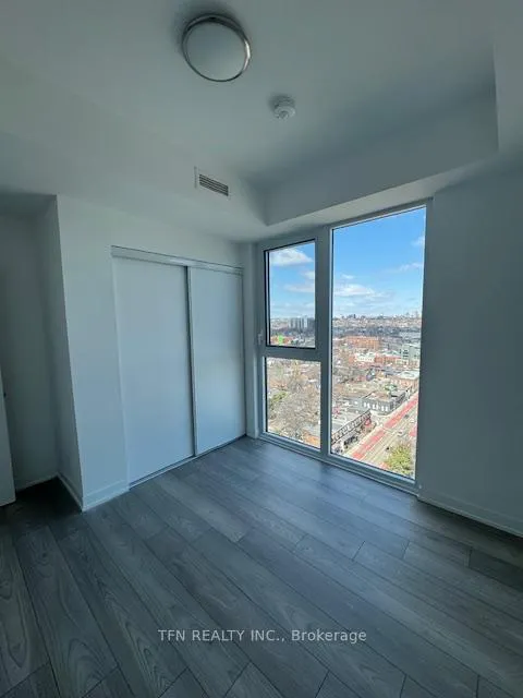 Photo 8 of Unit 1509, 285 Dufferin Street, Toronto, South Parkdale — HOMEH